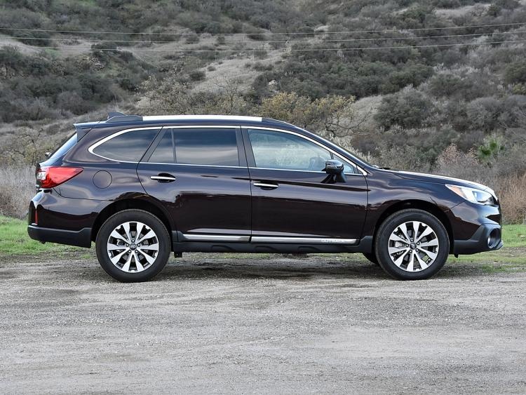 Chay thu Subaru Outback 2017 hinh anh