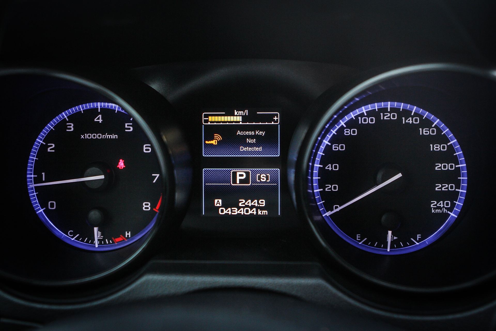 Subaru Outback 2017 ve Viet Nam anh 7