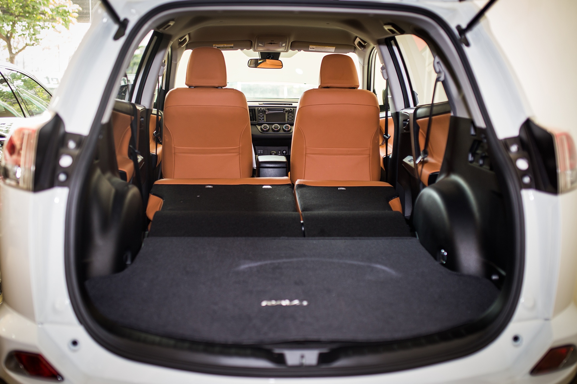 Toyota RAV4 2017 về Hà Nội ảnh 10 Toyota RAV4 2017 ve Ha Noi anh 10