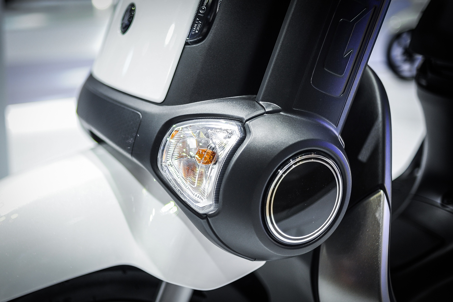 xe tay ga Yamaha QBIX ra mat anh 7