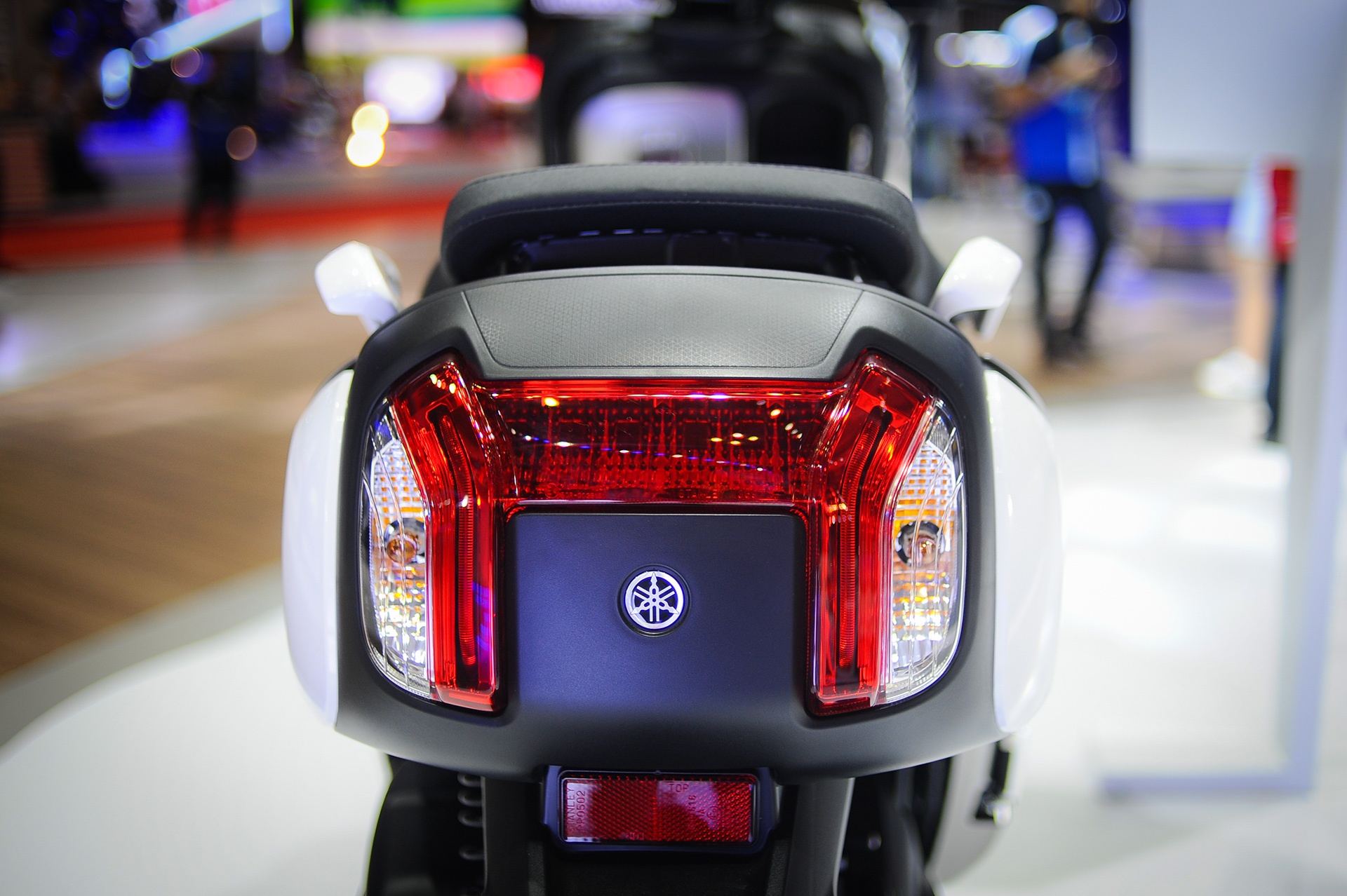 xe tay ga Yamaha QBIX ra mat anh 9