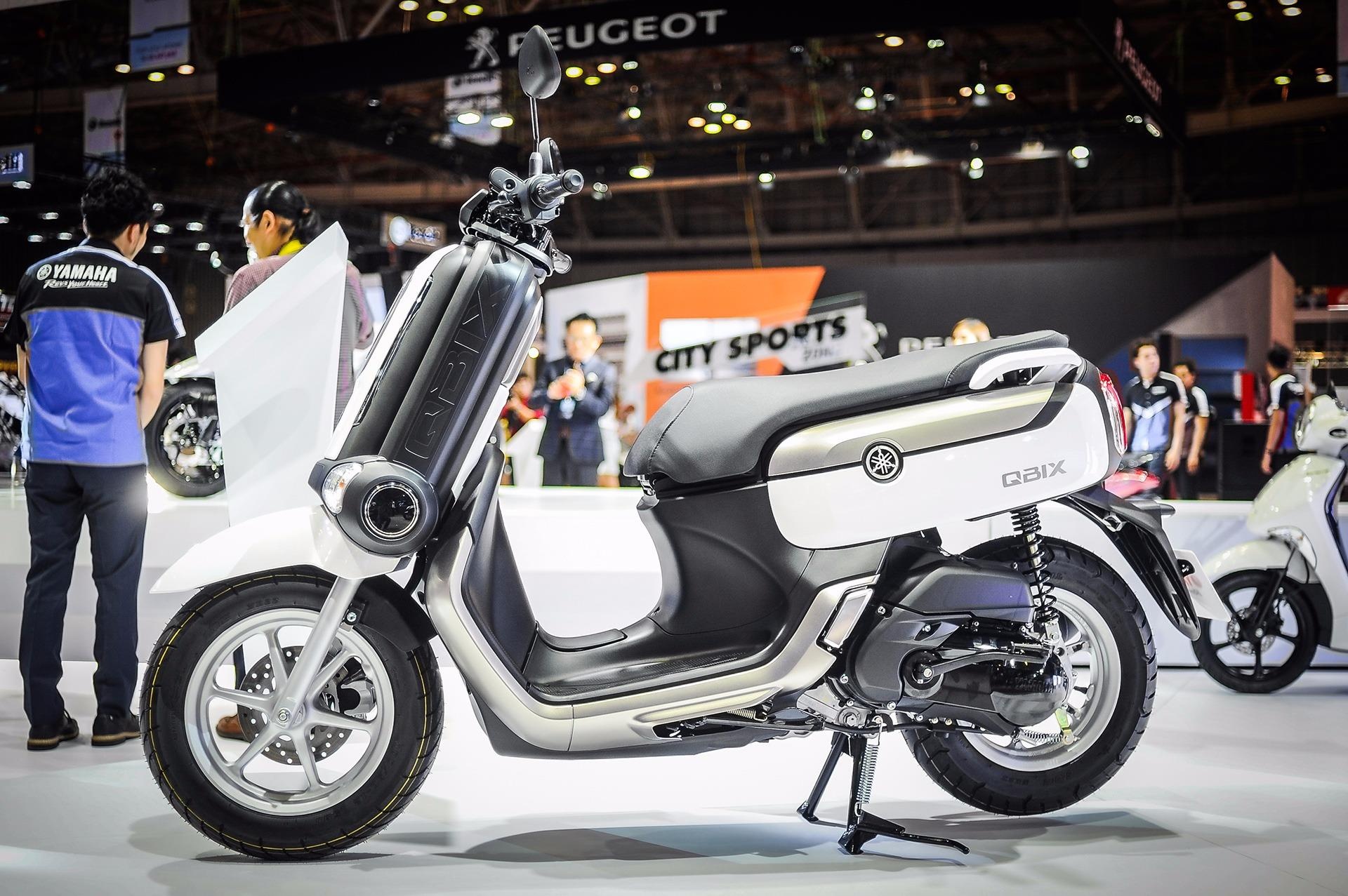 Xe tay ga Yamaha QBIX kieu dang la mat tai Viet Nam hinh anh
