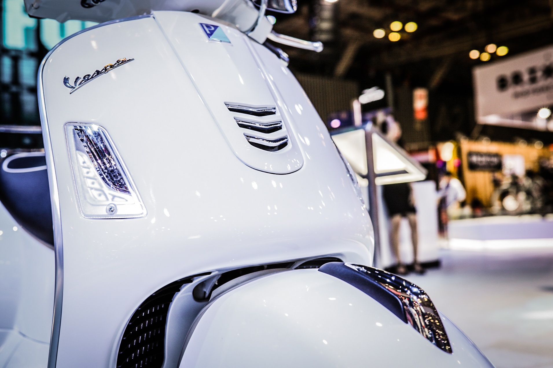 Vespa GTS300 ABS tai Viet Nam anh 5