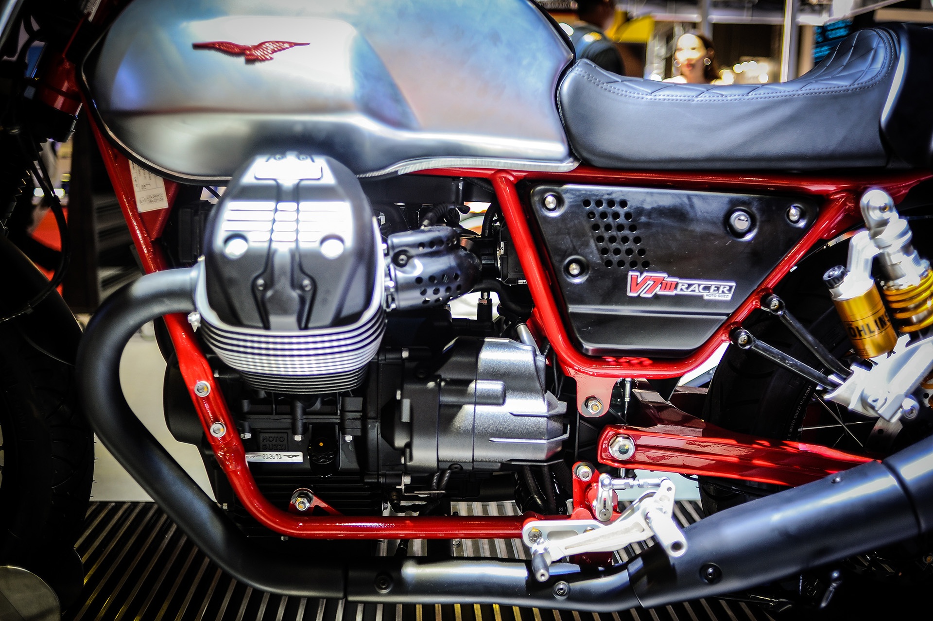 Moto Guzzi V7 III Racer chính hãng ảnh 7 Moto Guzzi V7 III Racer chinh hang anh 7
