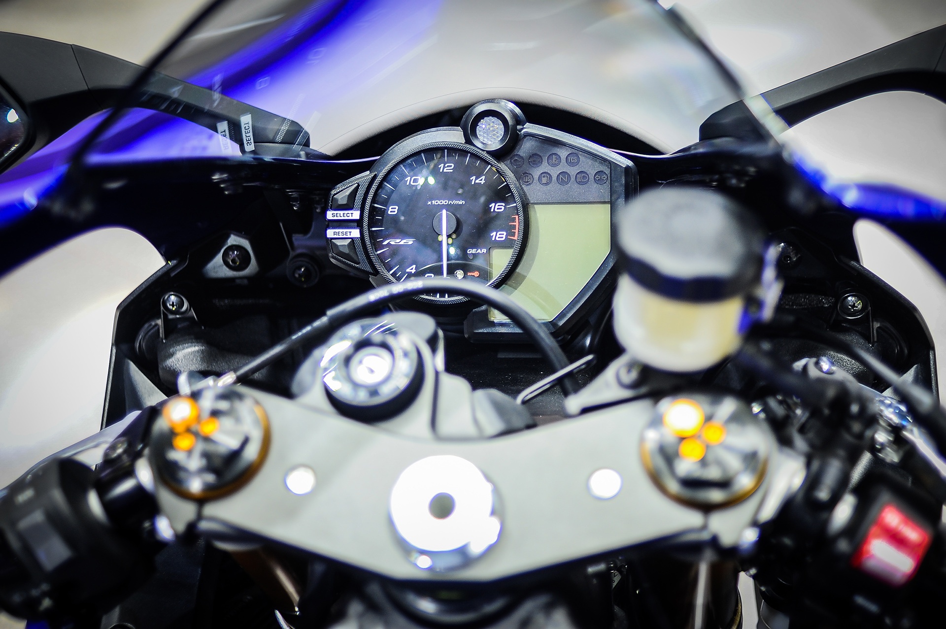 Yamaha YZF-R6 2017 tai Viet Nam anh 5