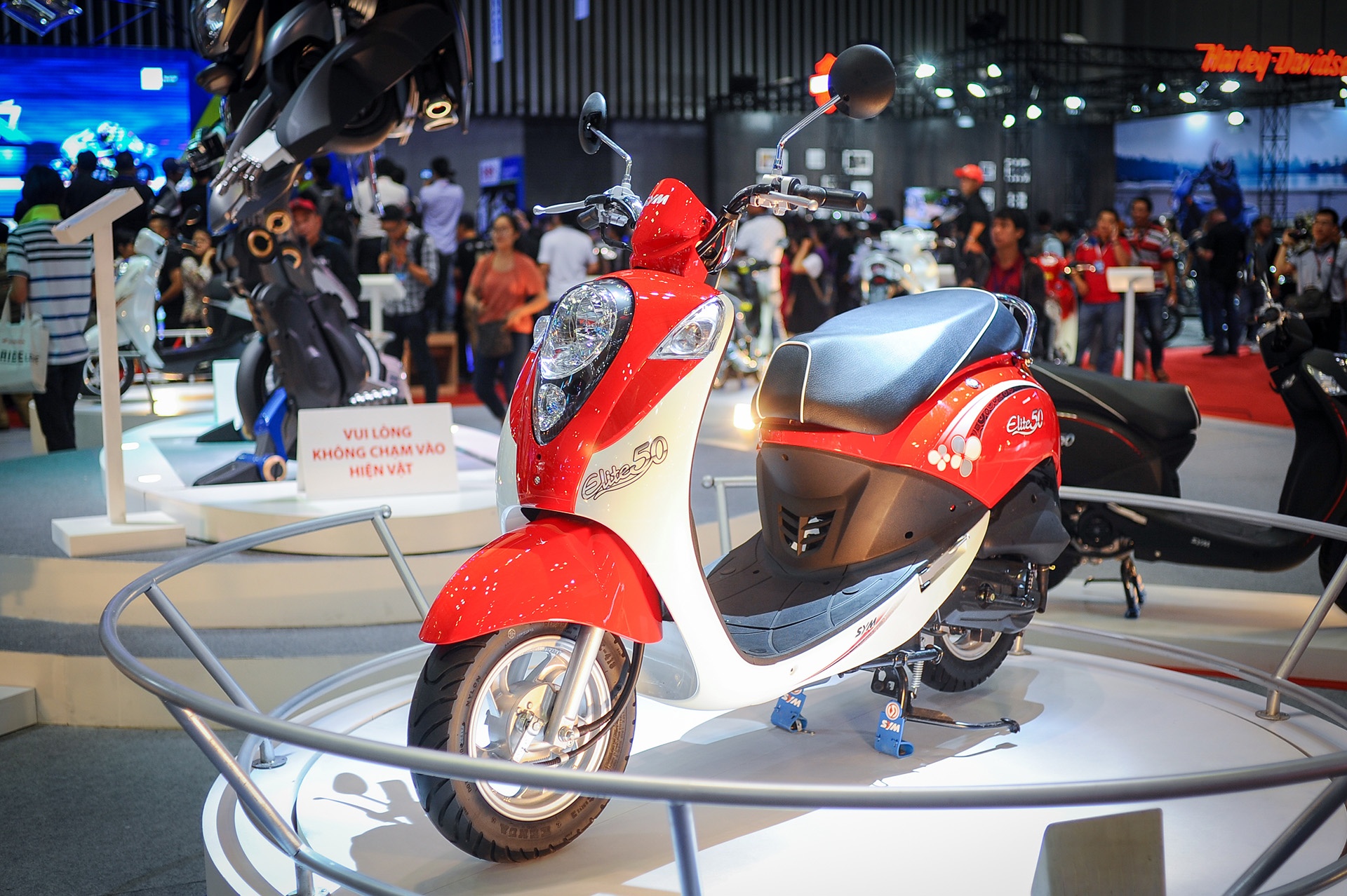 Loat xe may moi ra mat tai Viet Nam anh 7