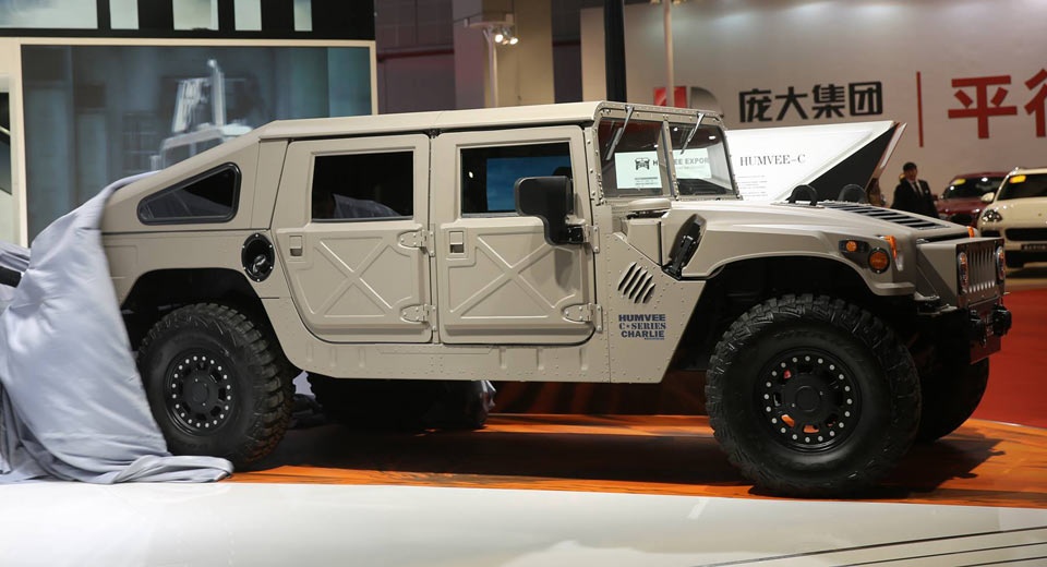 Humvee C-Series trinh lang anh 6