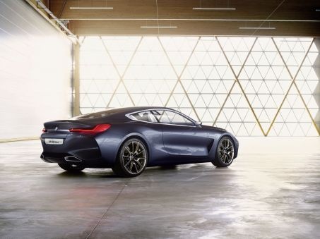 BMW 8-Series lo anh lan dau anh 2