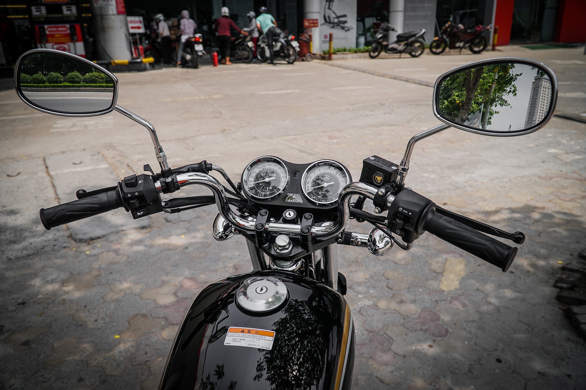 Yamaha YB 125 SP 2017 tai Viet Nam anh 10