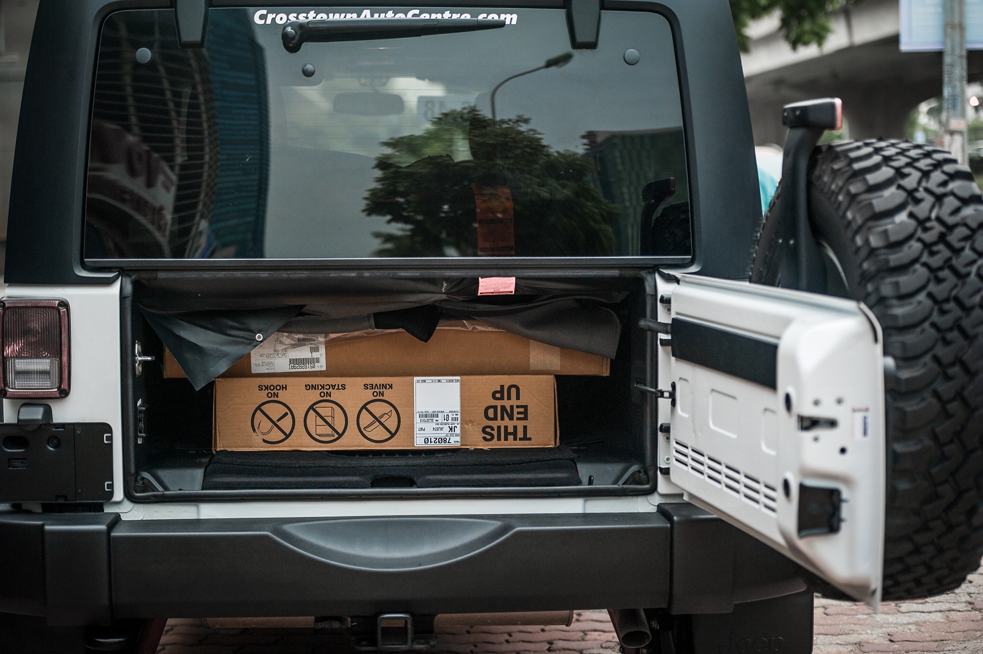 Jeep Wrangler Unlimited Unicon 2017 về Việt Nam ảnh 4 Jeep Wrangler Unlimited Unicon 2017 ve Viet Nam anh 4