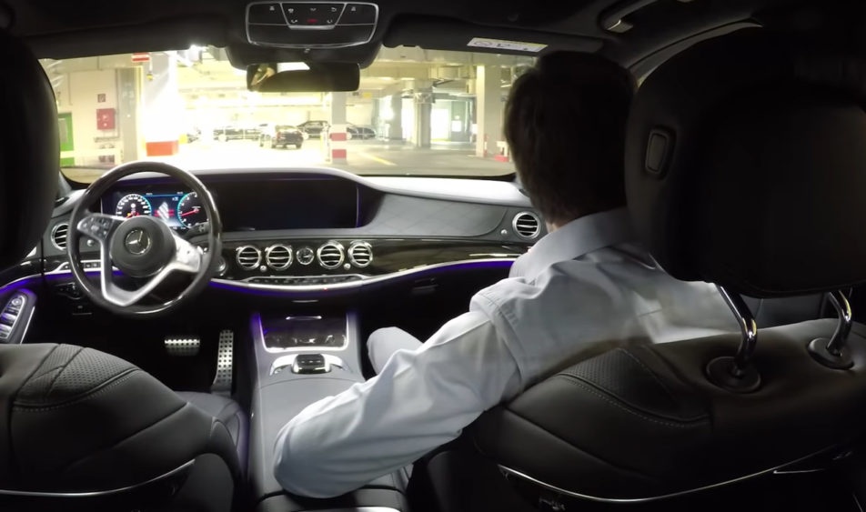 Mercedes-Benz S-Class lai tu dong ra mat cuoi thang hinh anh