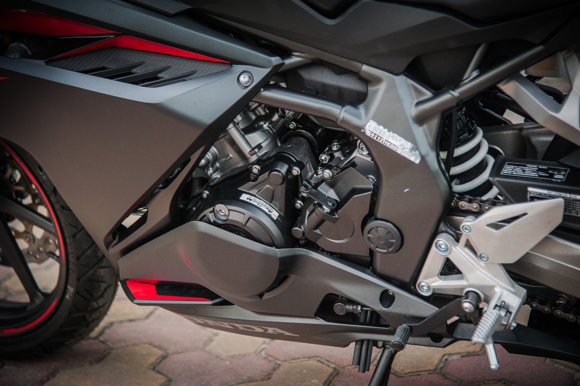 Honda CBR250RR 2017 gia bao nhieu anh 10