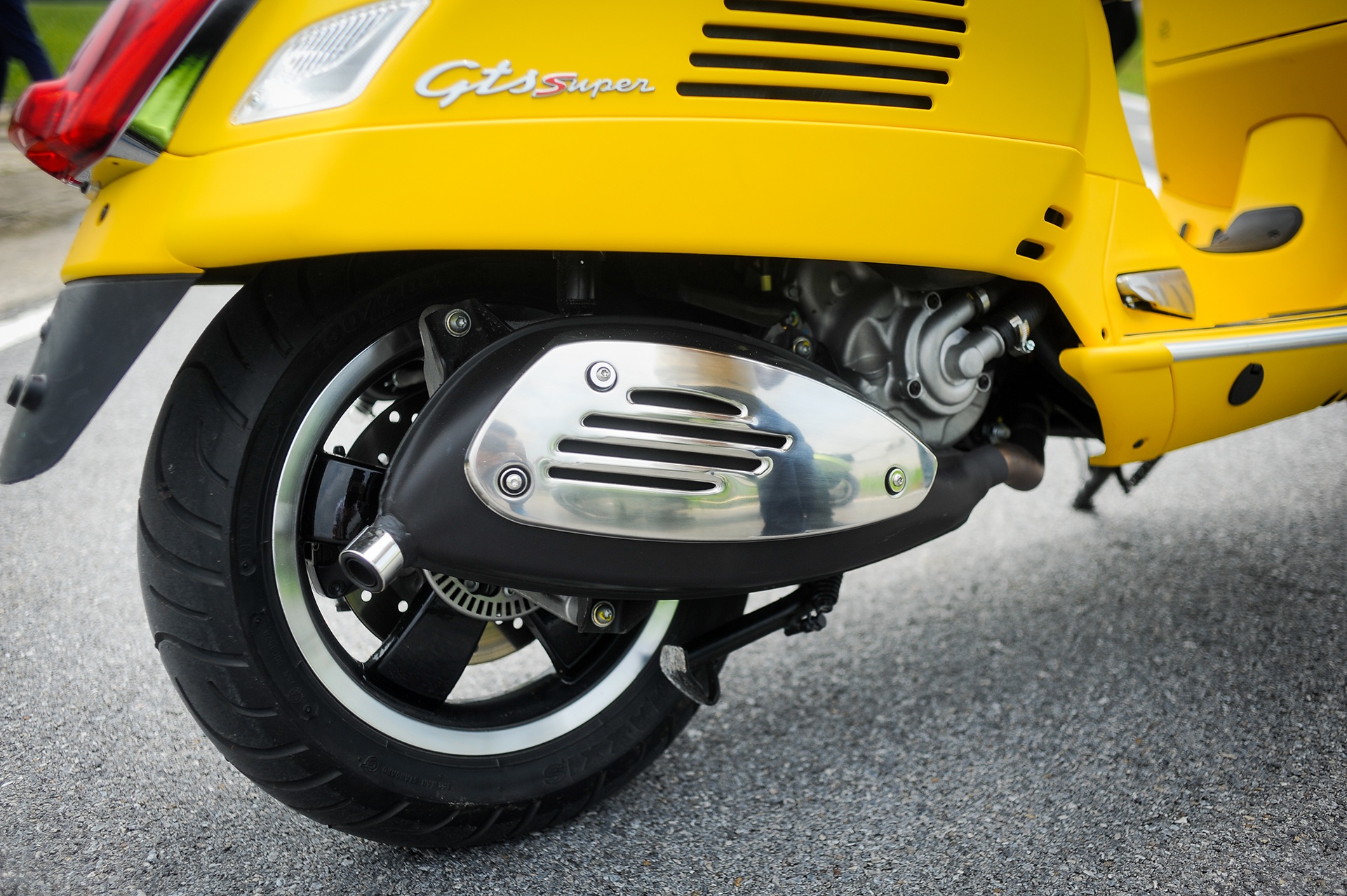 Vespa GTS 300 ABS tai Viet Nam anh 12