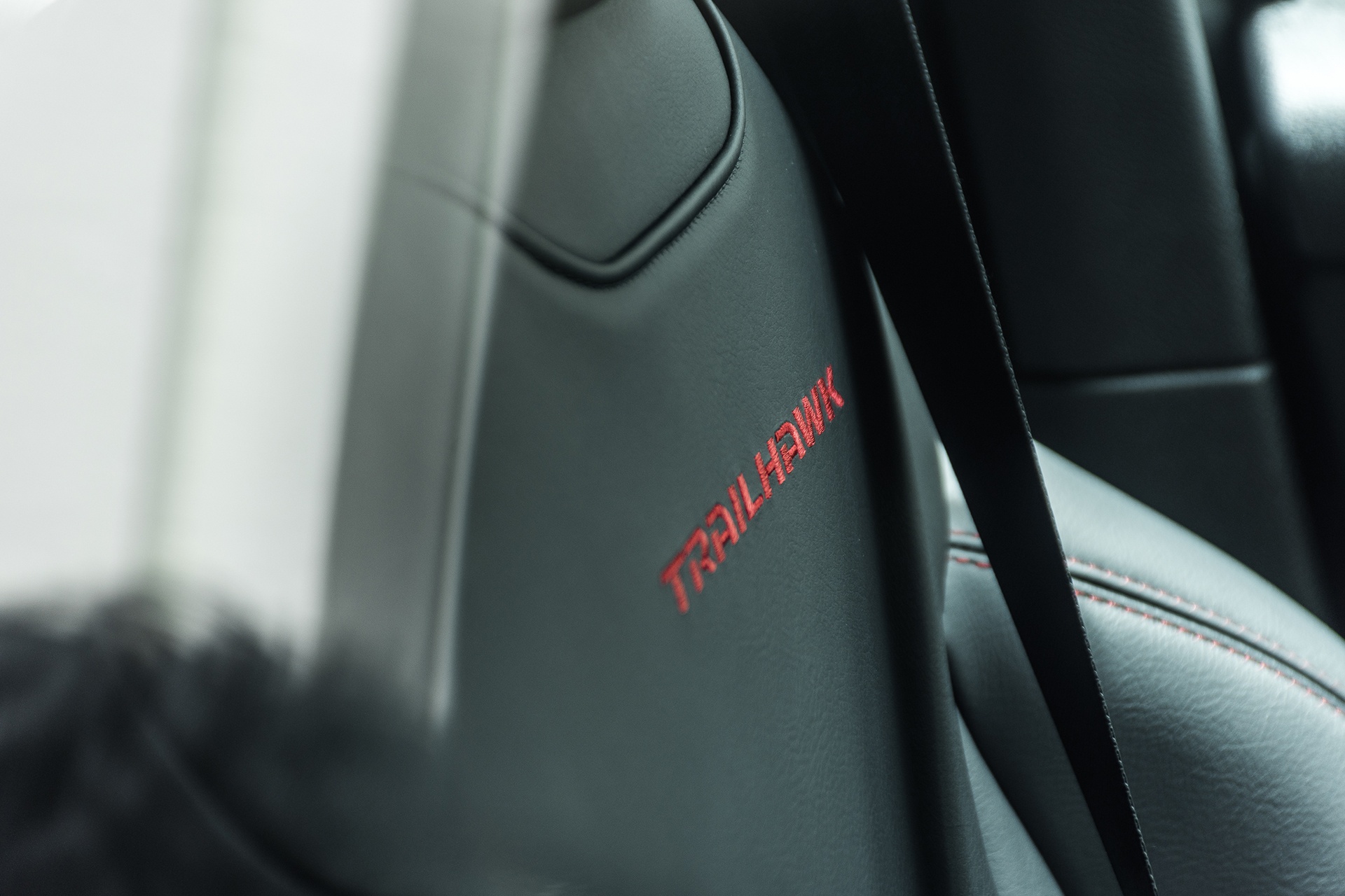 Jeep Renegade tai Viet Nam anh 5