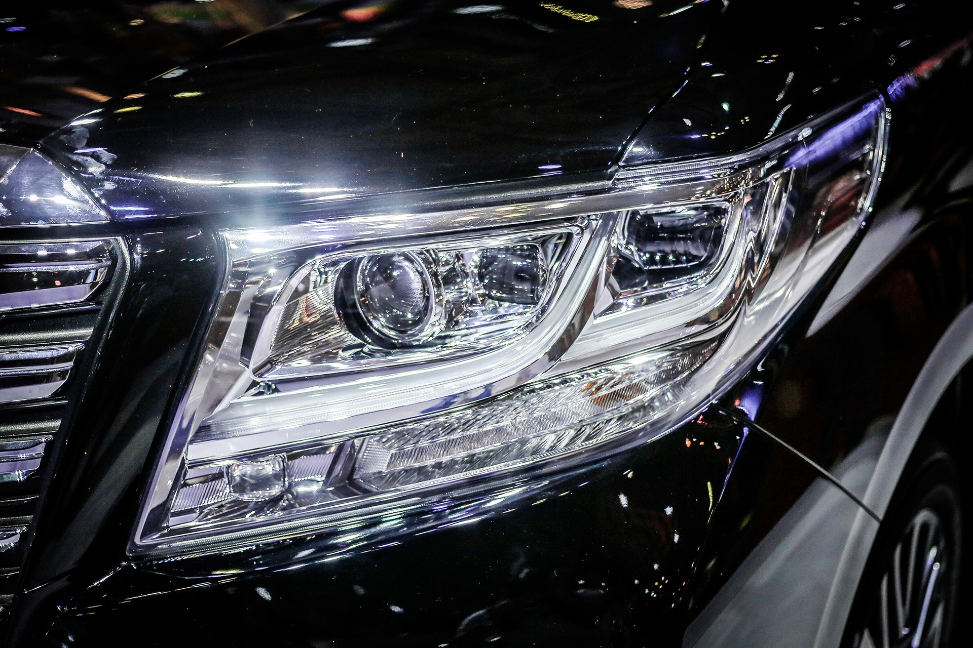 Toyota Alphard 2017 gia bao nhieu anh 5