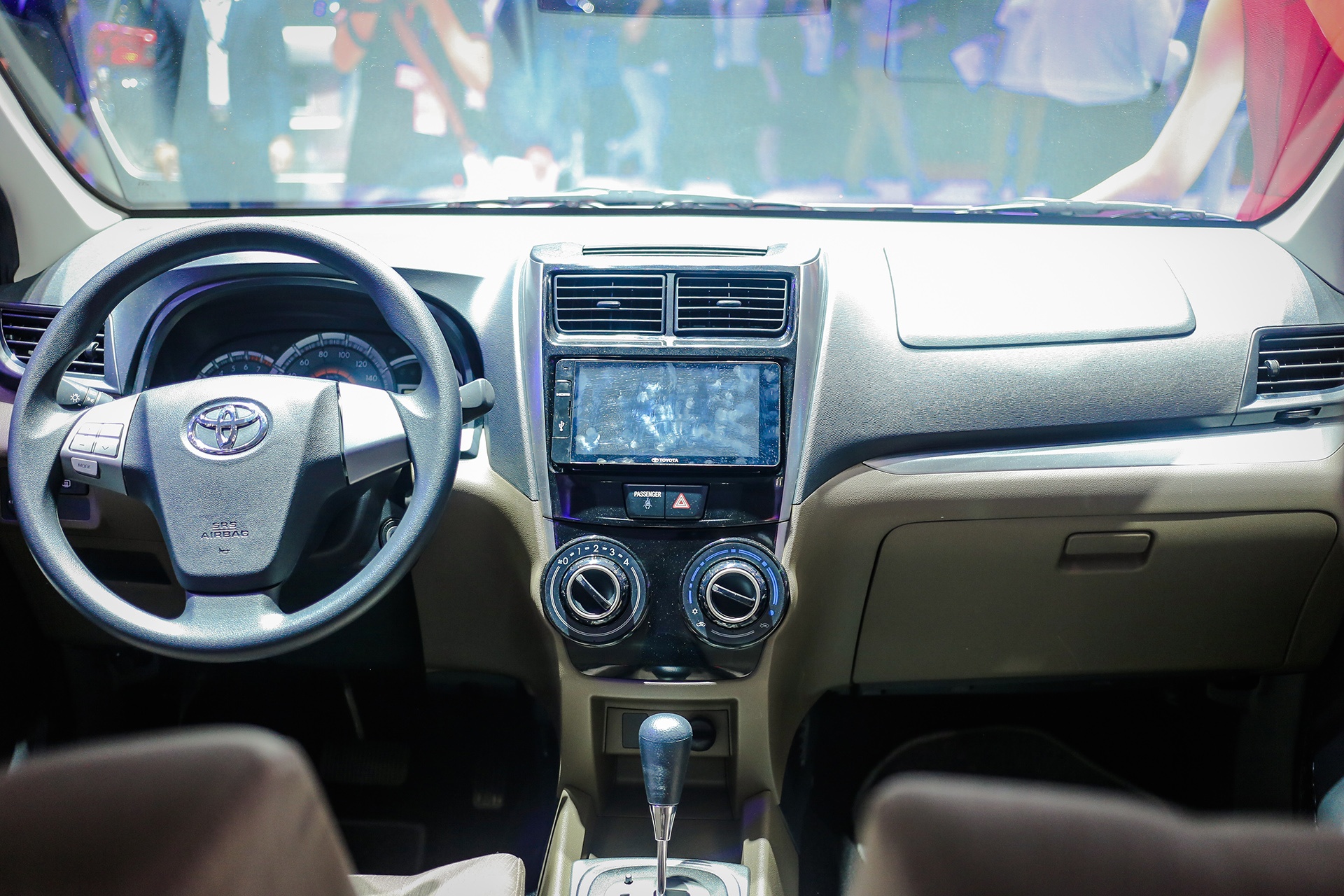 xe da dung Toyota Avanza tai Viet Nam anh 8