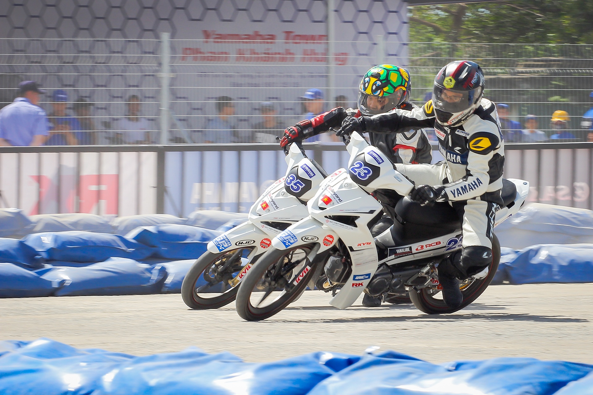 Giai dua Yamaha GP Da Nang anh 5