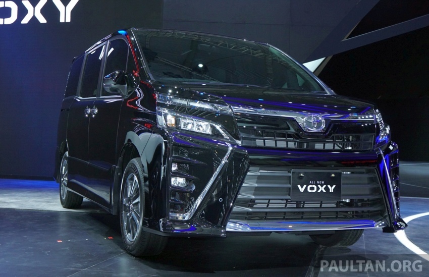 Toyota Voxy 2017 ra mắt ảnh 1 Toyota Voxy 2017 ra mat anh 1