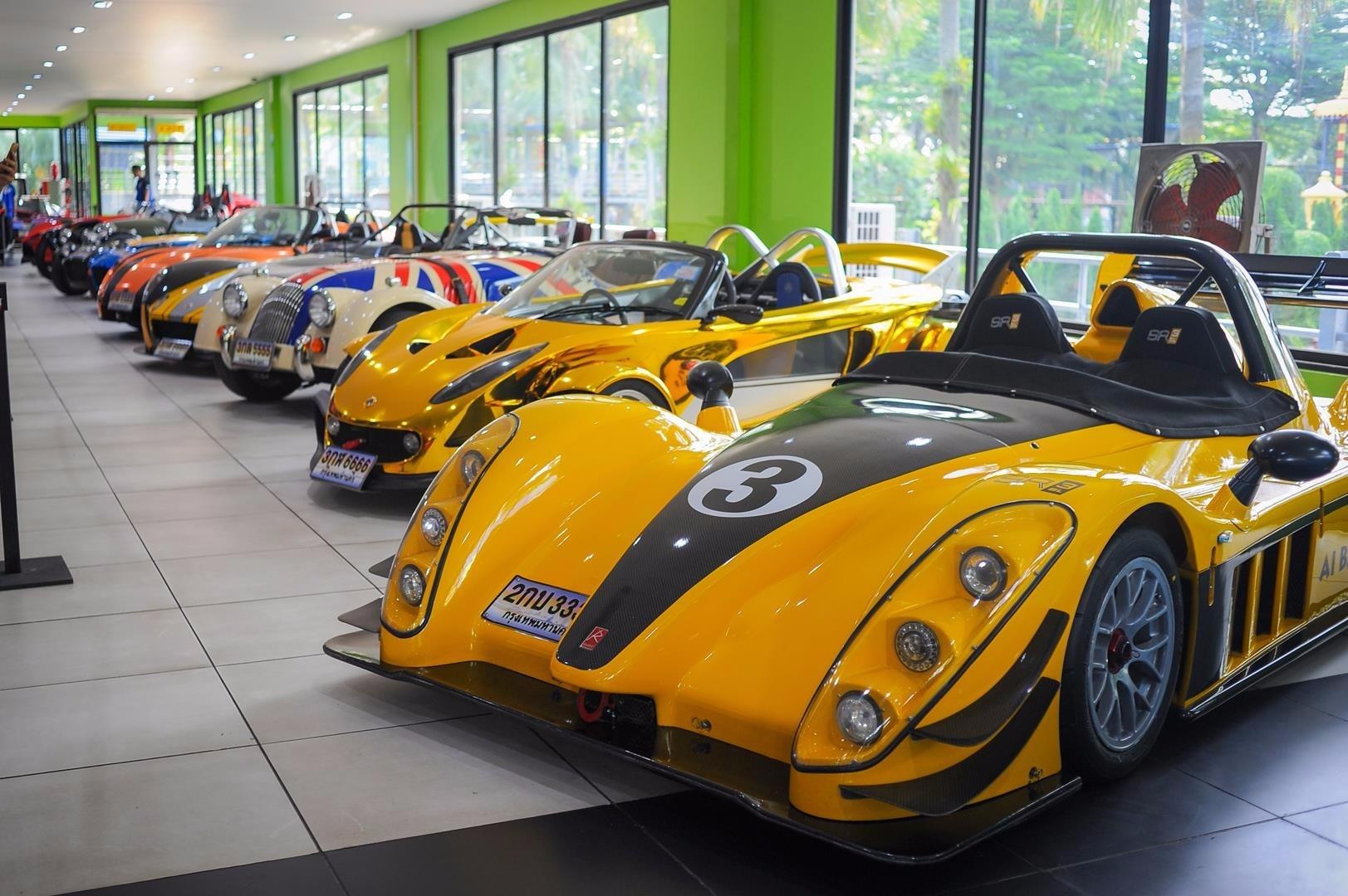 Dan xe du chung loai cua 'thang nha que' tai Thai Lan hinh anh