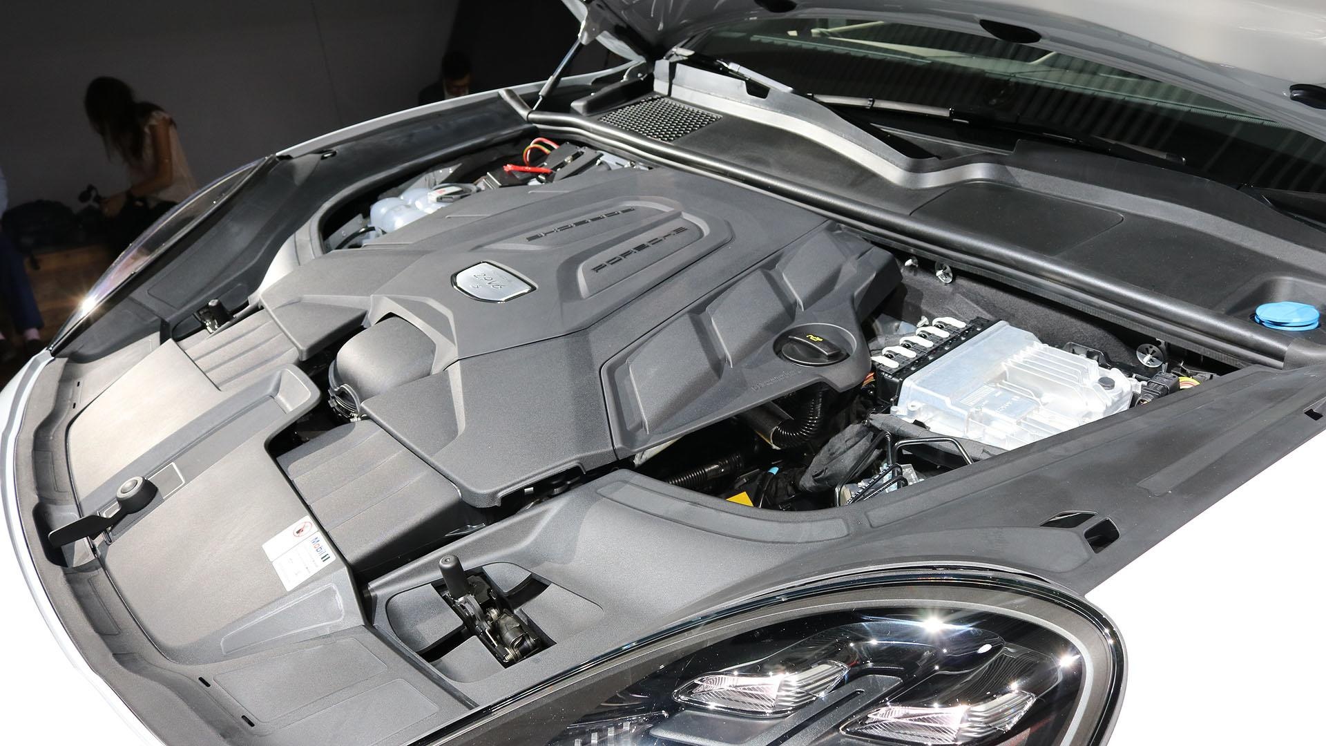 Porsche Cayenne 2018 gia bao nhieu anh 7