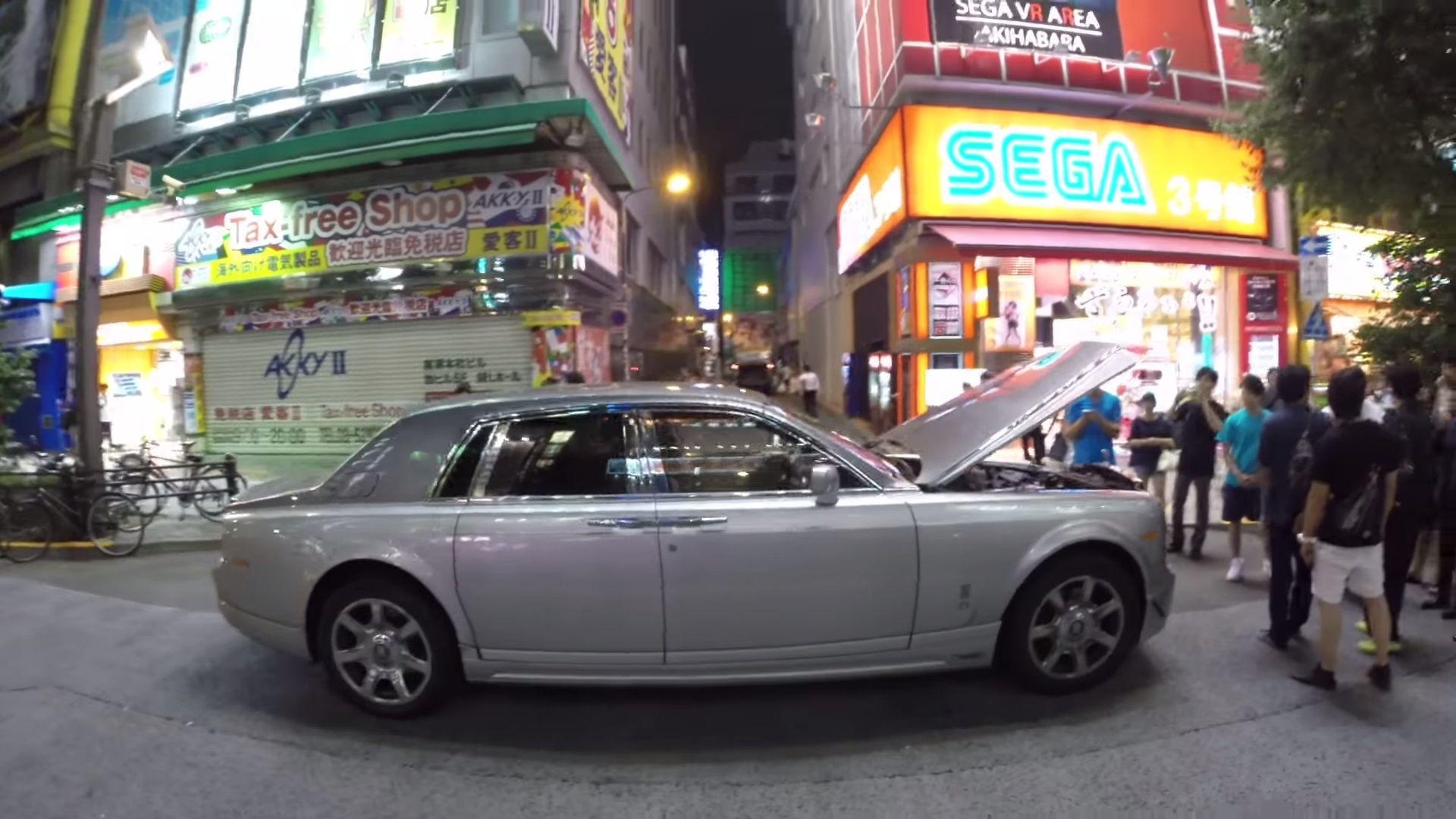 Rolls-Royce Phantom dung dong co Toyota 900 ma luc hinh anh