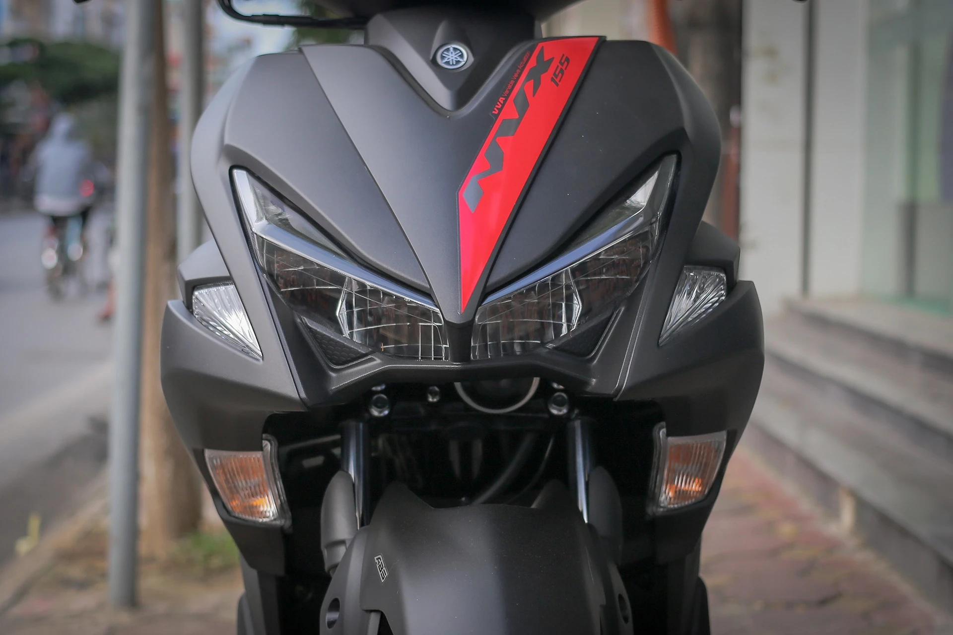 Yamaha NVX 155 mau moi anh 2