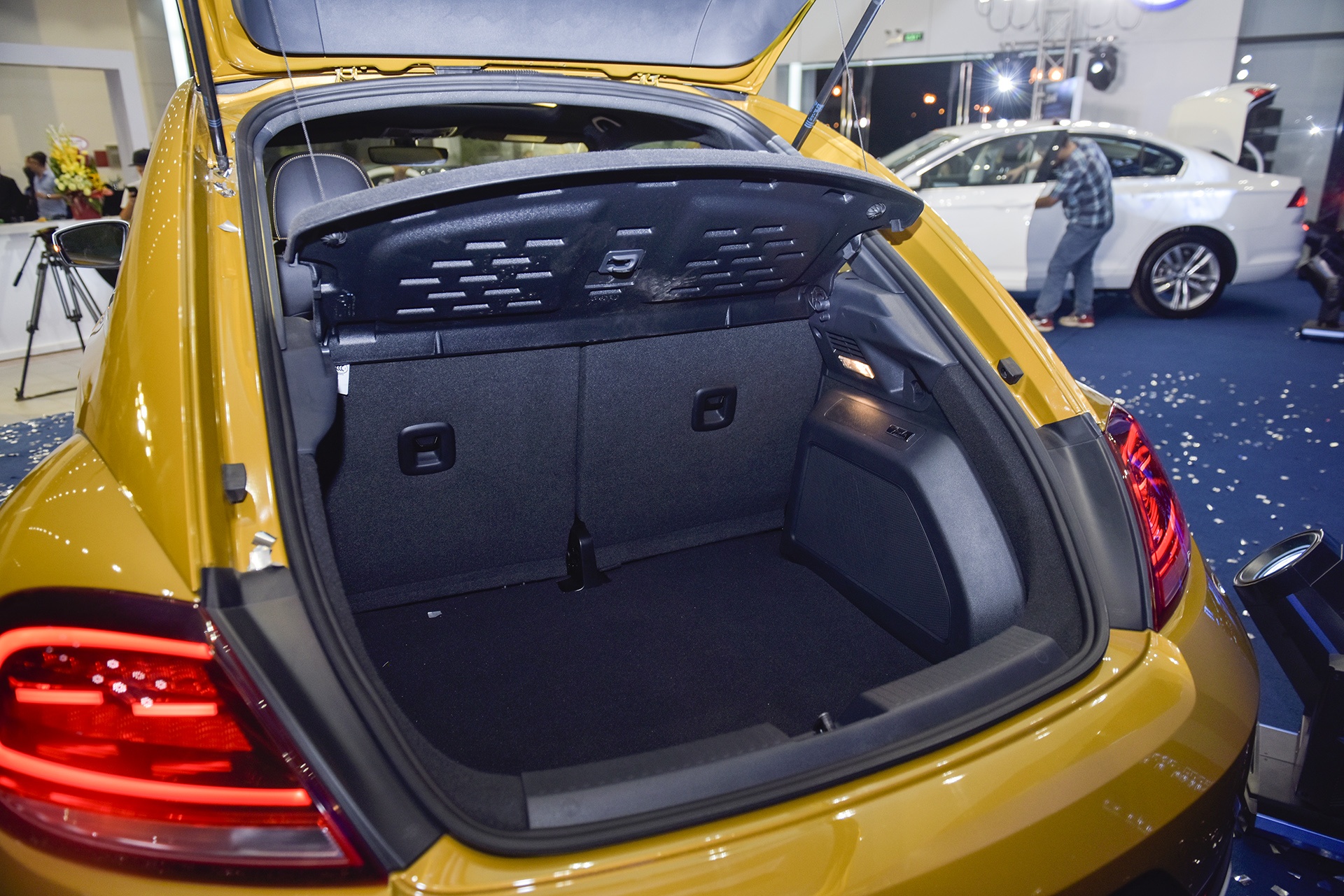 Volskwagen Beetle Dune tai Viet Nam anh 7