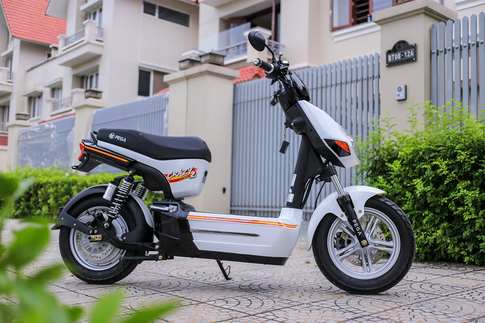 danh gia Crazy Bull 2 anh 3