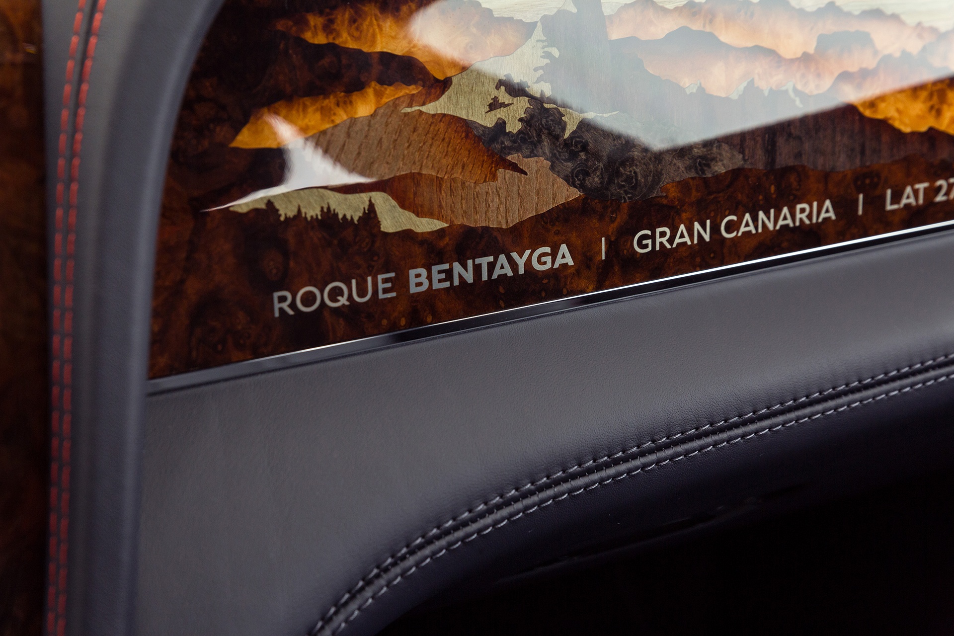 Bentley Bentayga doc nhat vo nhi anh 9