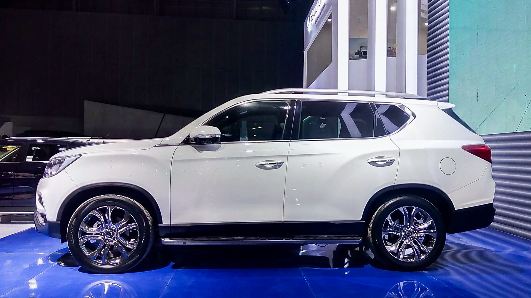 trien lam oto quoc te Viet Nam 2017 anh 2