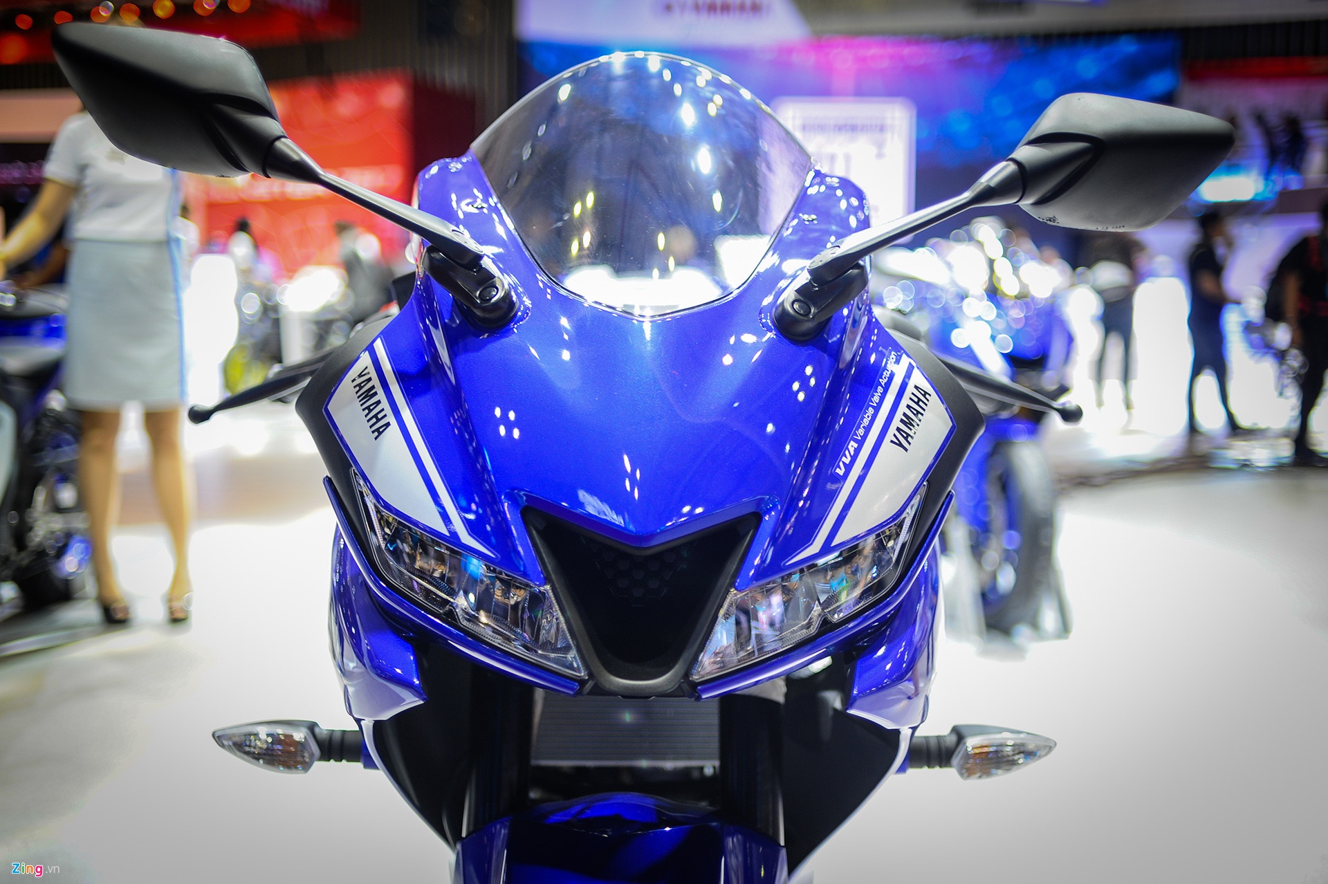 Yamaha R15 bán ra tháng 11 ảnh 2 Yamaha R15 ban ra thang 11 anh 2