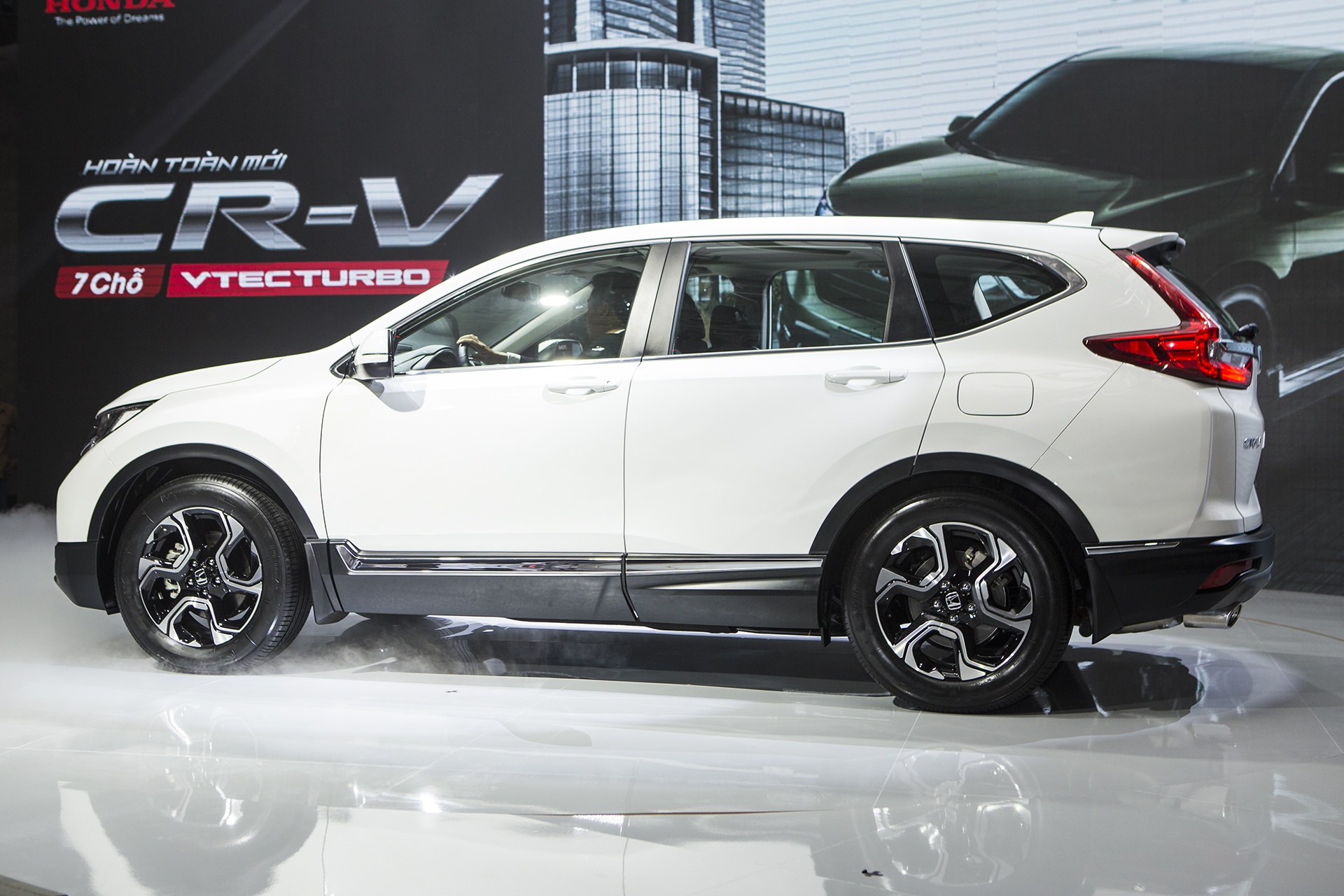 Honda CR-V 7 giá bao nhiêu ảnh 3 Honda CR-V 7 gia bao nhieu anh 3