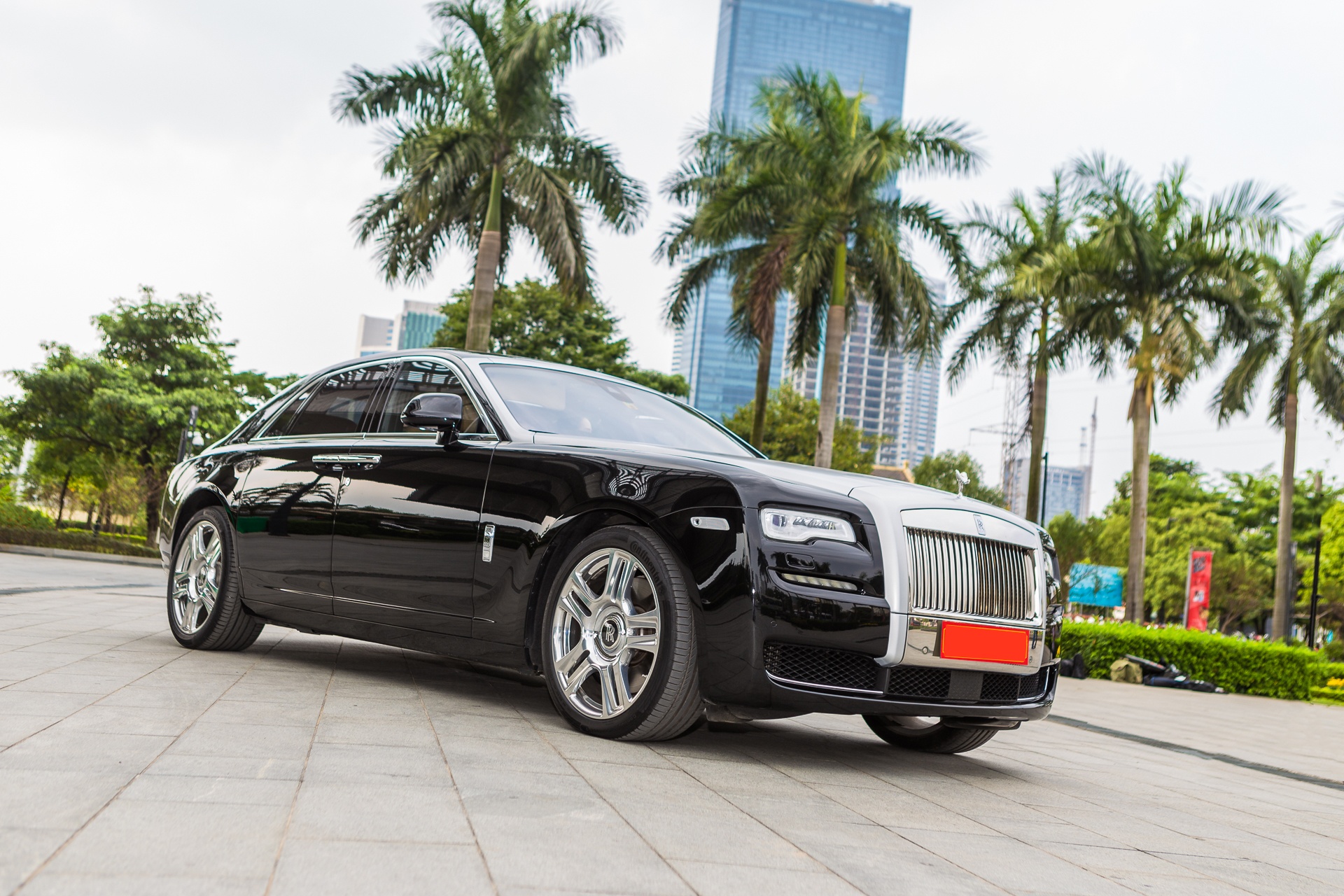 Rolls-Royce Ghost Series II gia bao nhieu anh 2