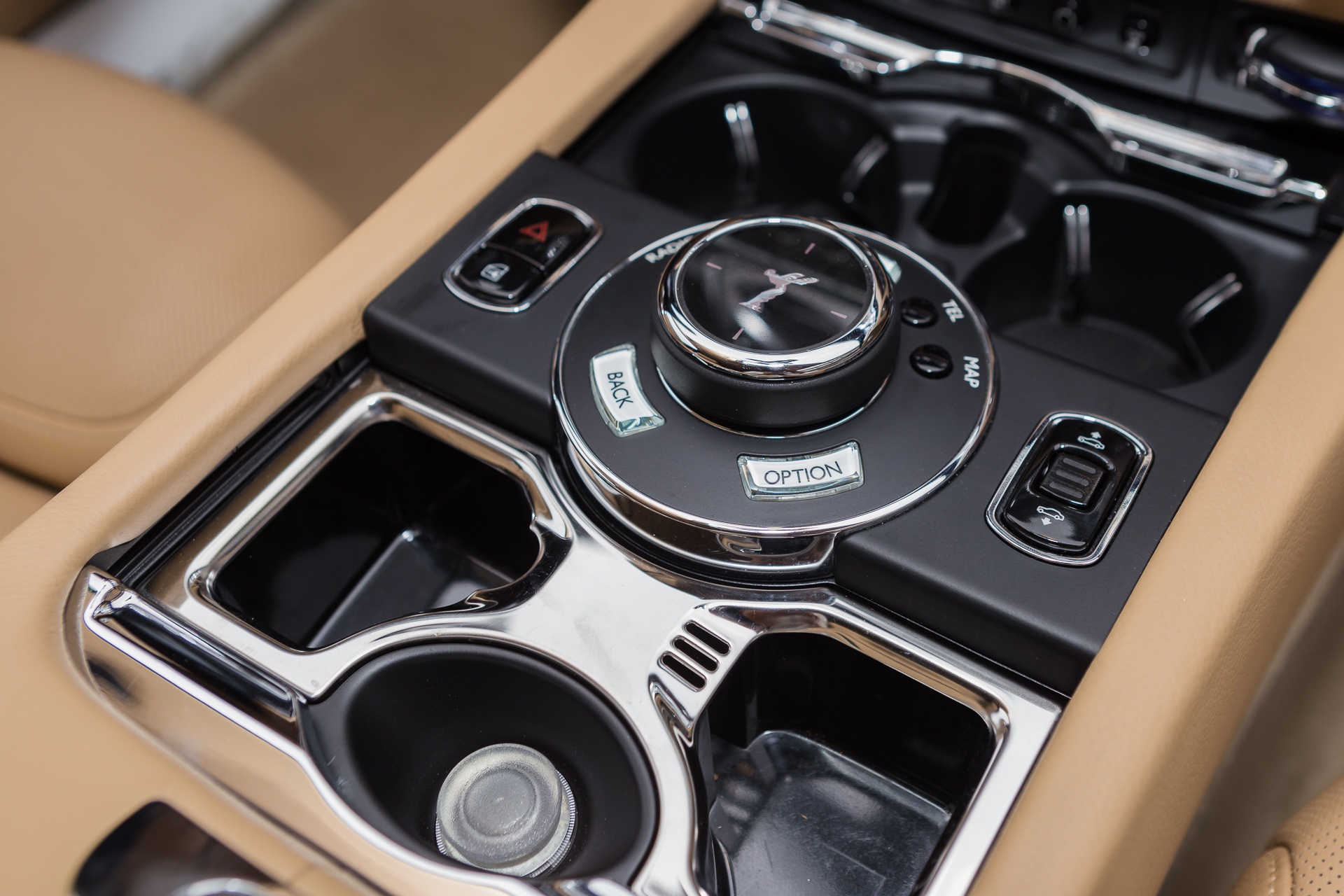 Rolls-Royce Ghost Series II gia bao nhieu anh 11