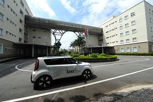 Oto tu lai 'made in Vietnam' thu nghiem thanh cong hinh anh