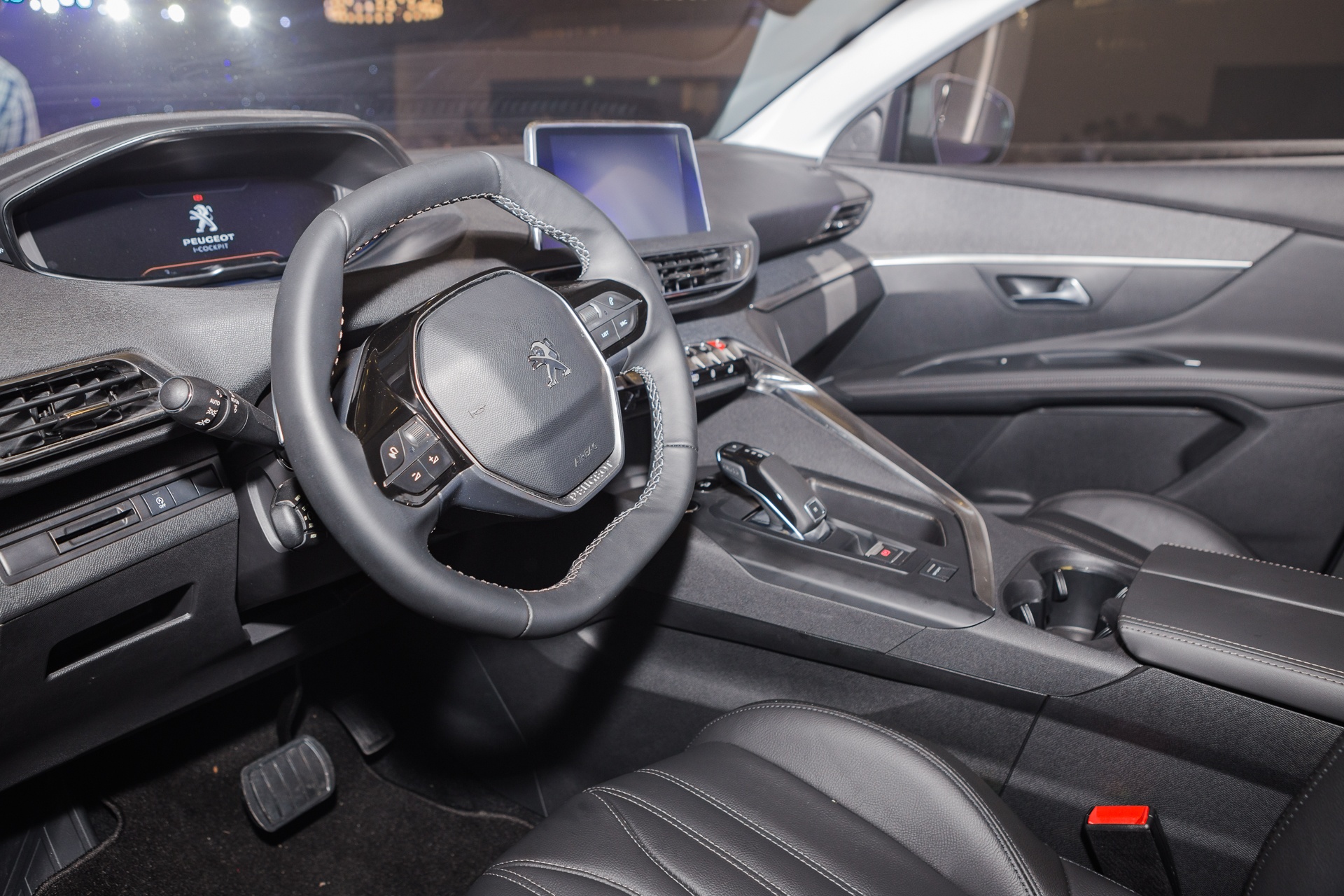 Peugeot 3008 canh tranh Mazda CX-5 anh 8