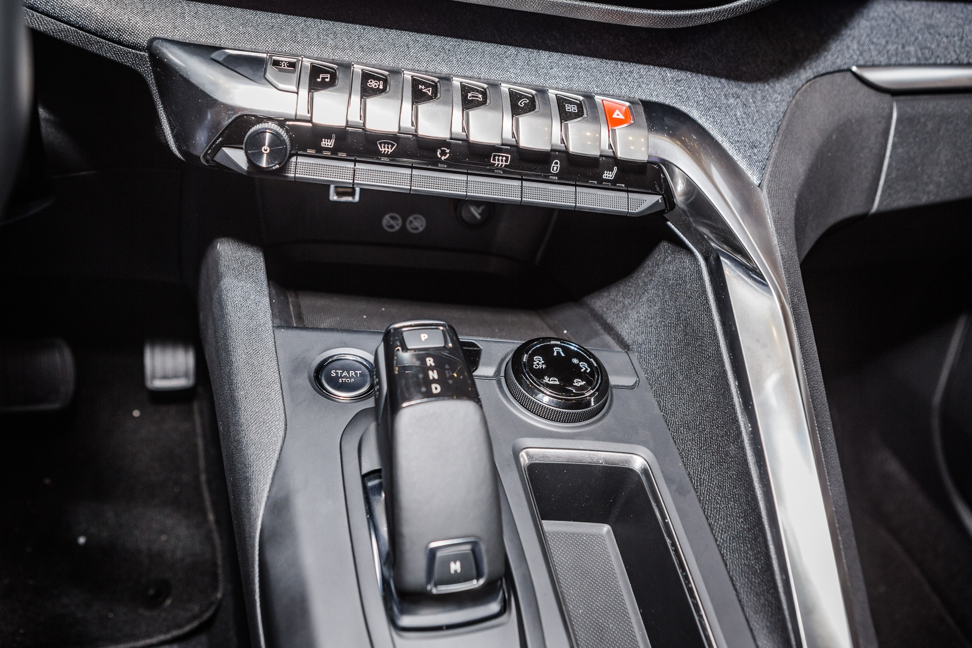 Peugeot 3008 canh tranh Mazda CX-5 anh 11