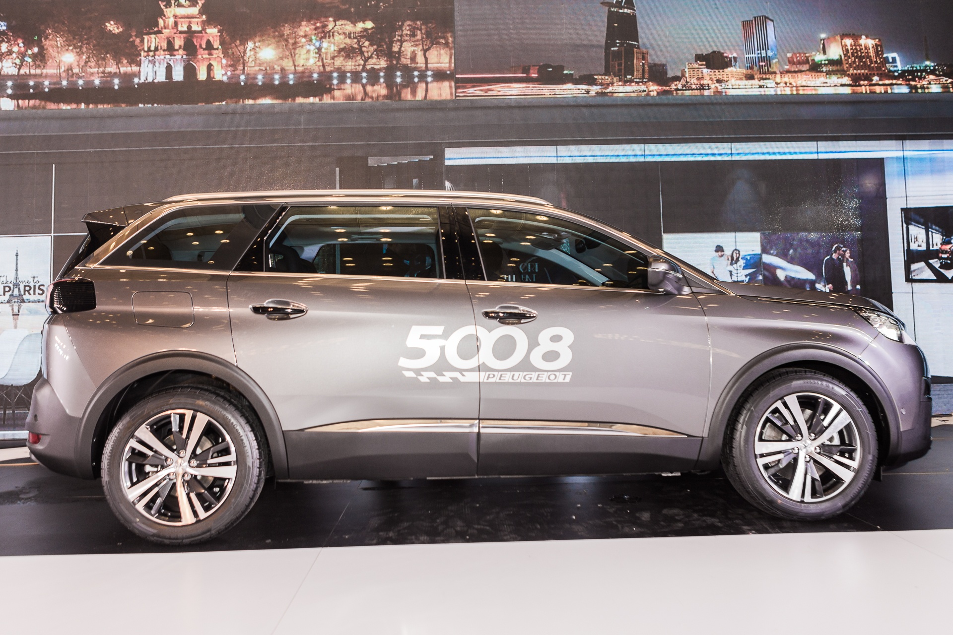peugeot 5008 ra mat anh 2