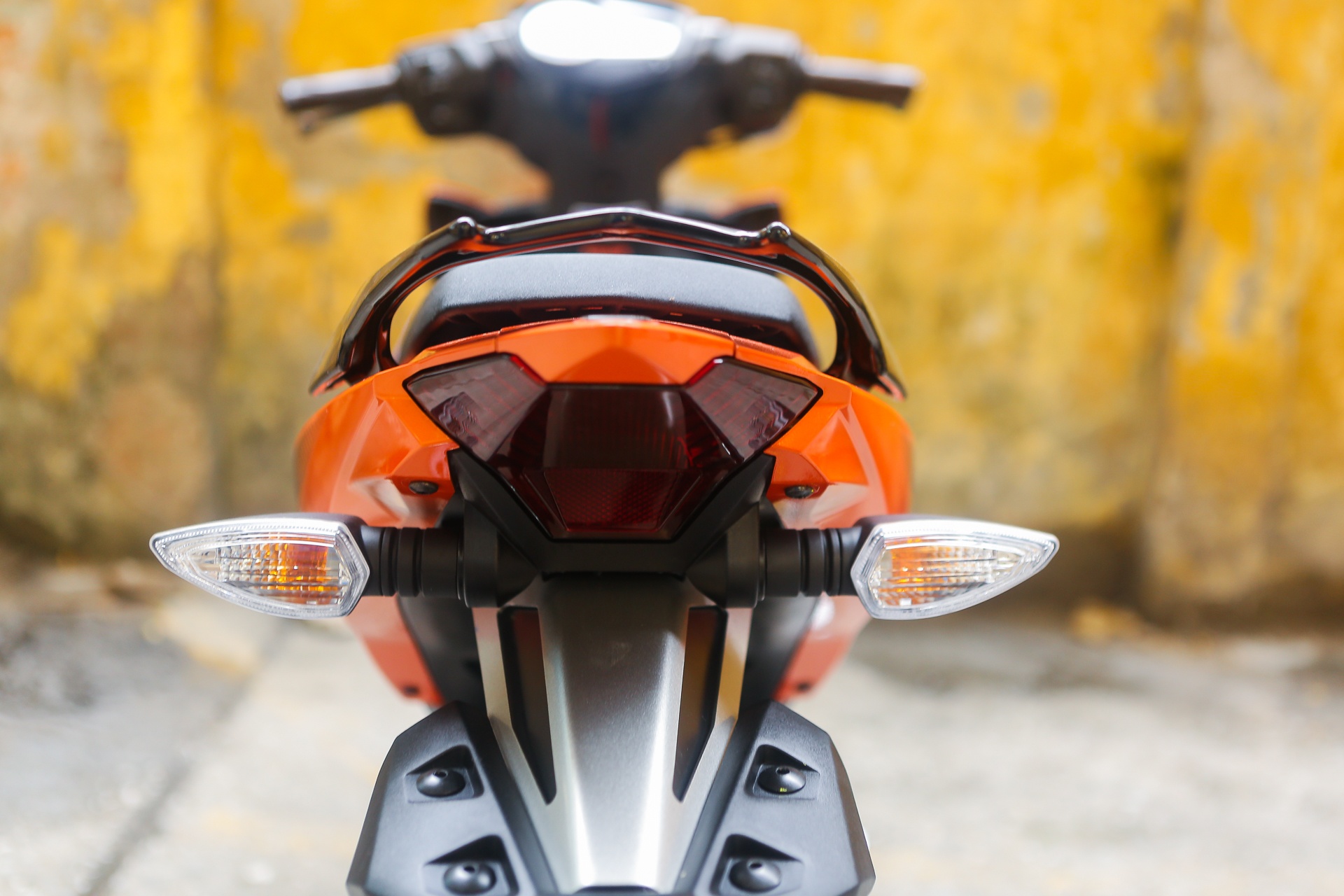 Yamaha Exciter mau cam anh 7