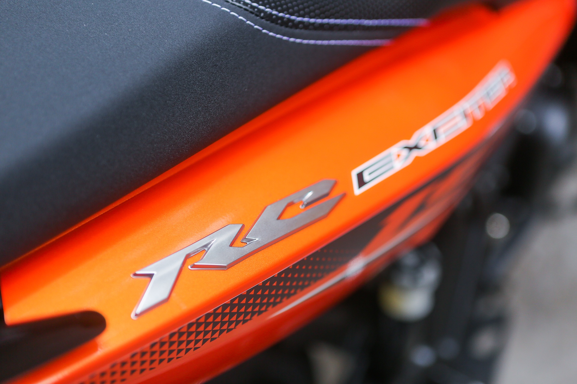 Yamaha Exciter mau cam anh 5