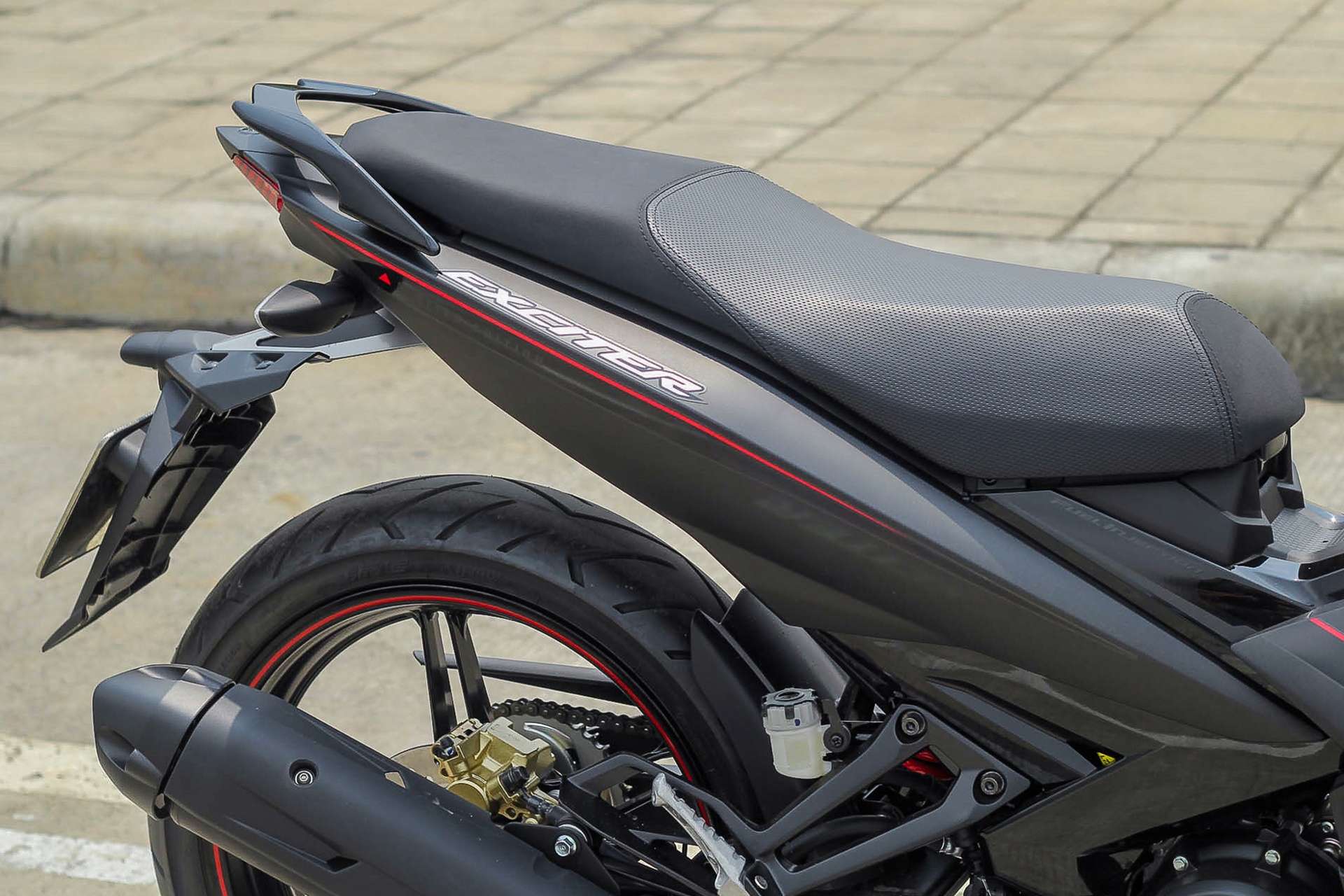 Honda Winner den nham va Exciter den nham anh 12