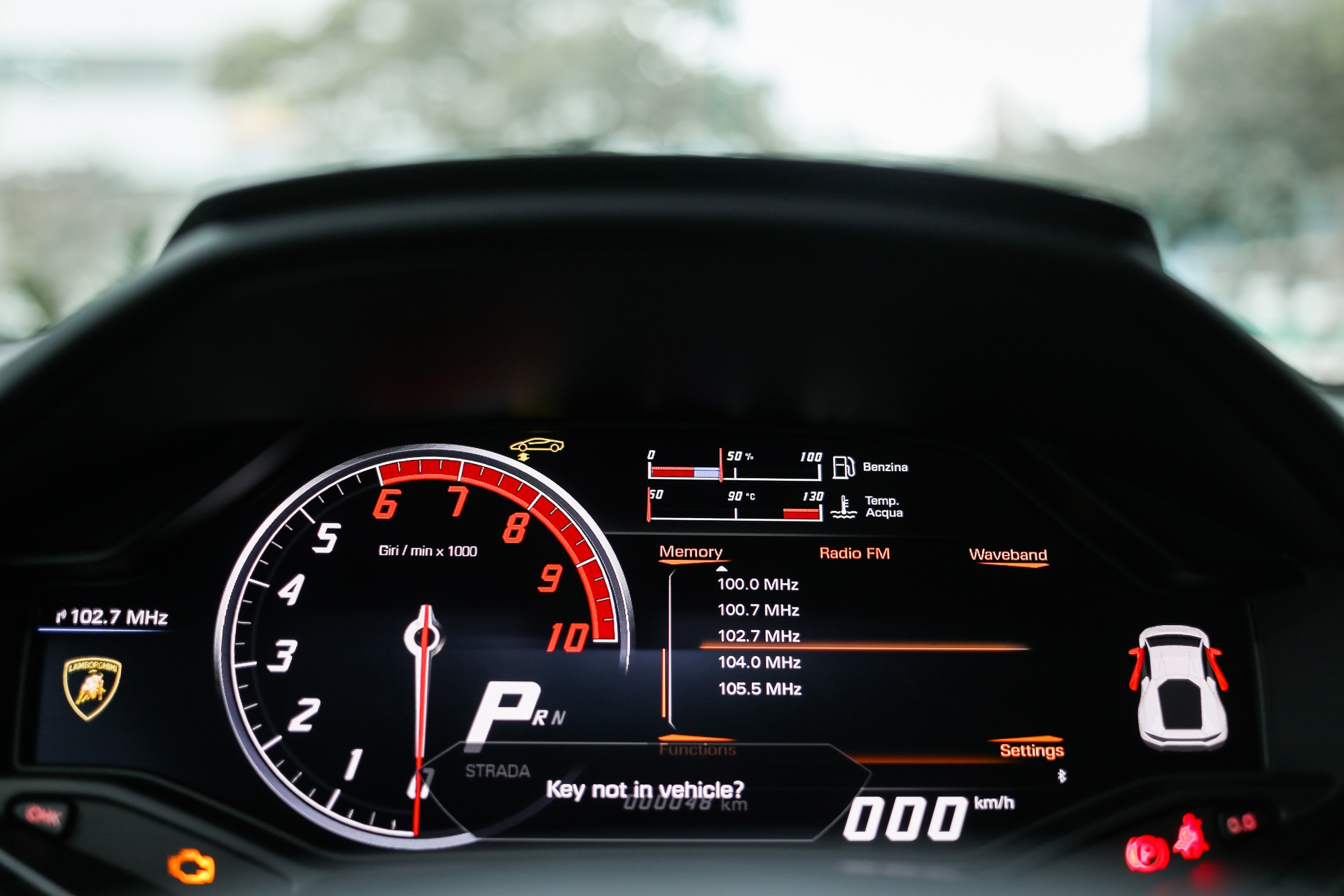 Lamborghini Huracan anh 7