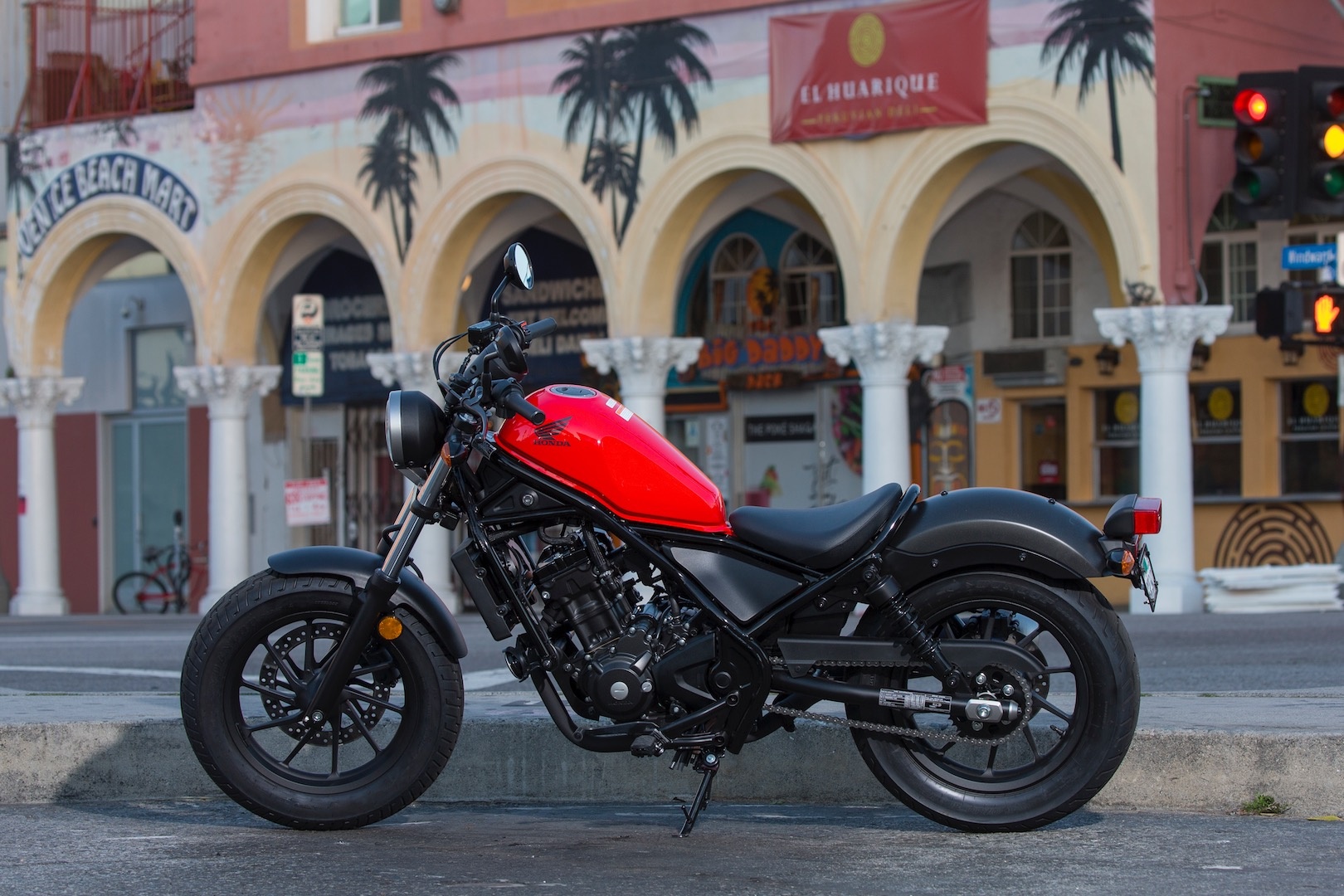 Honda Rebel 300 giá bao nhiêu ảnh 2 Honda Rebel 300 gia bao nhieu anh 2