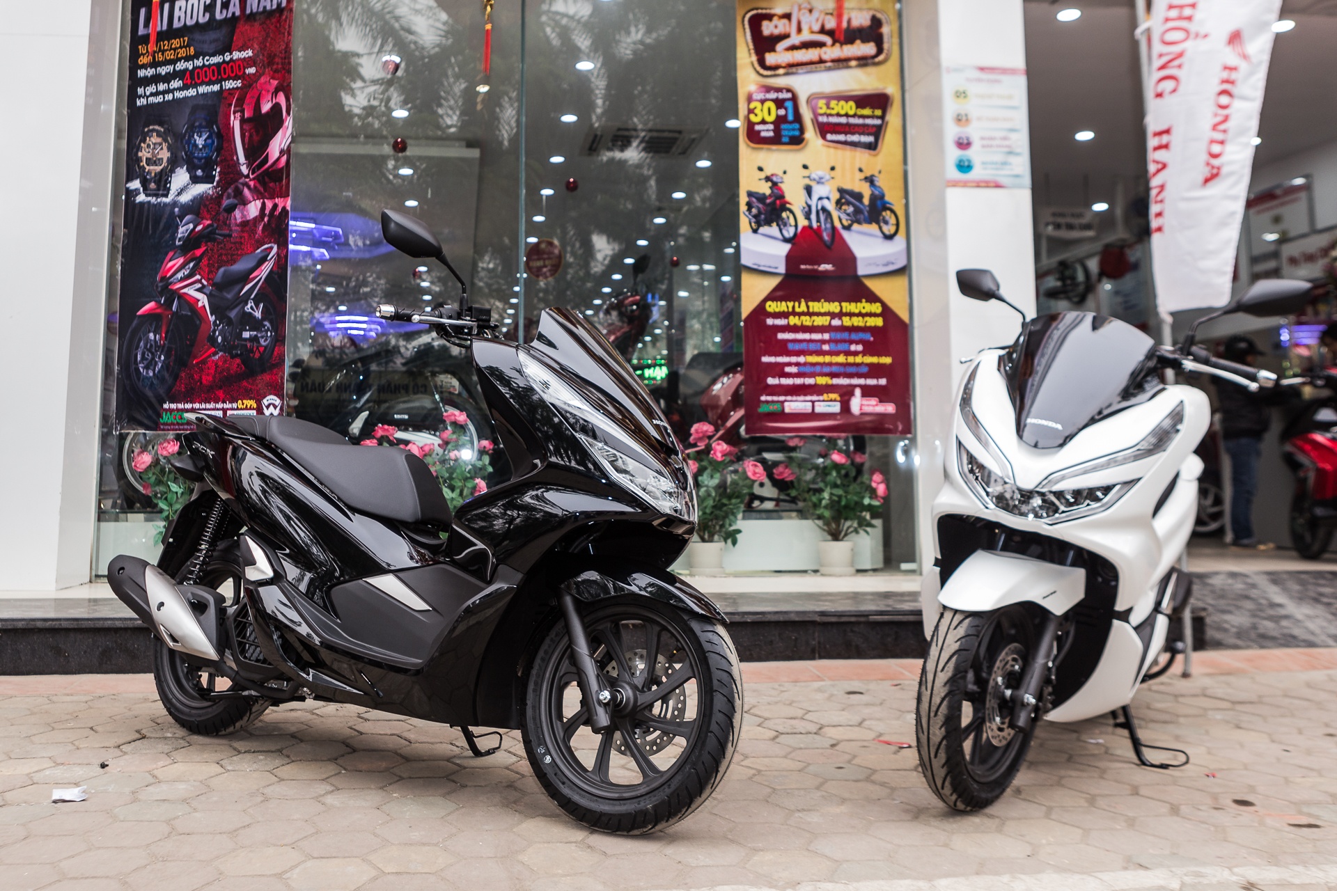 Honda PCX 2018 gia bao nhieu anh 1