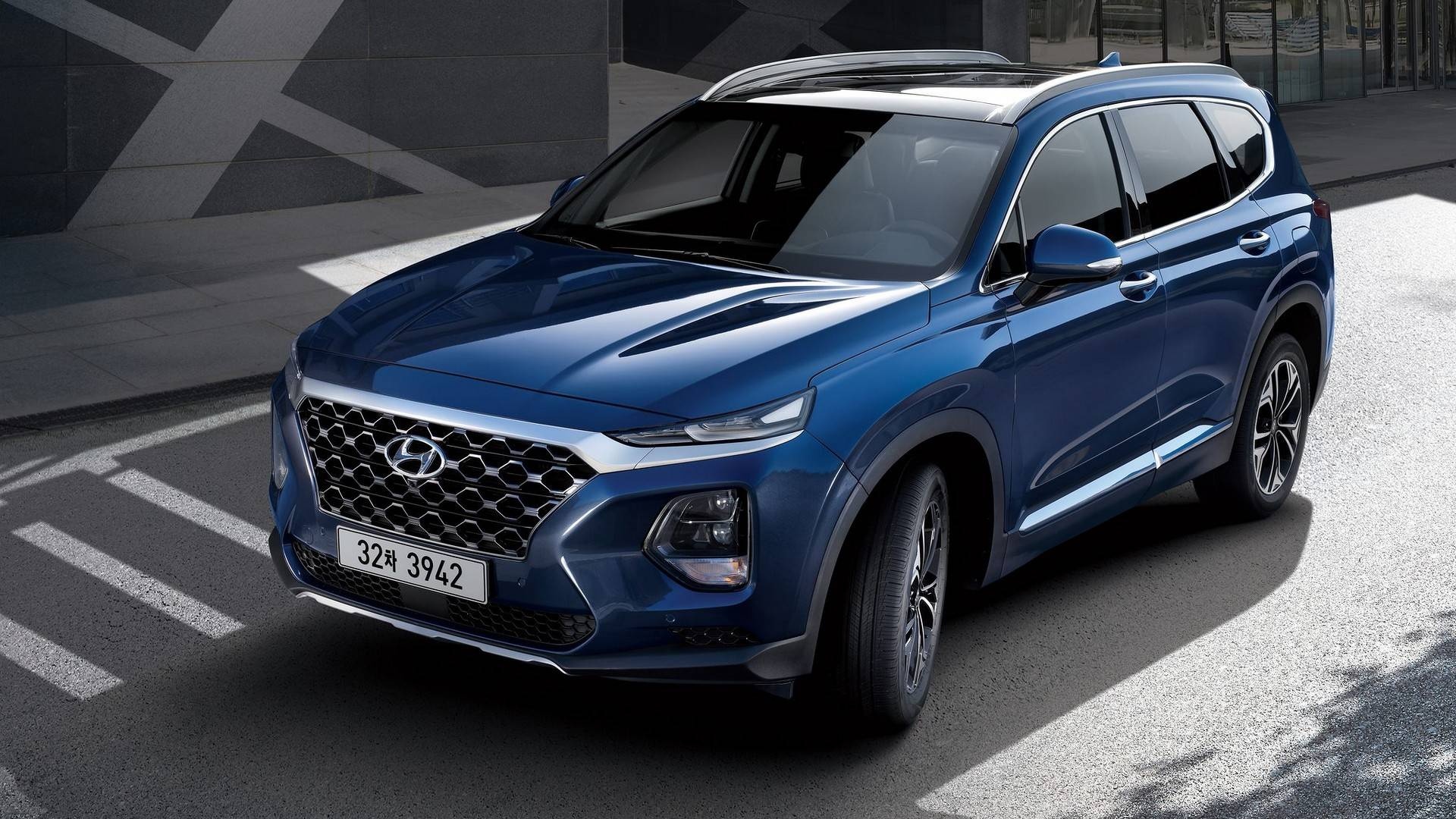 Hyundai Santa Fe 2019 lộ diện ảnh 1 Hyundai Santa Fe 2019 lo dien anh 1