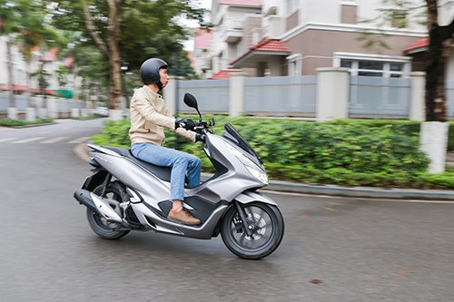 Trai nghiem Honda PCX 150 2018 hinh anh