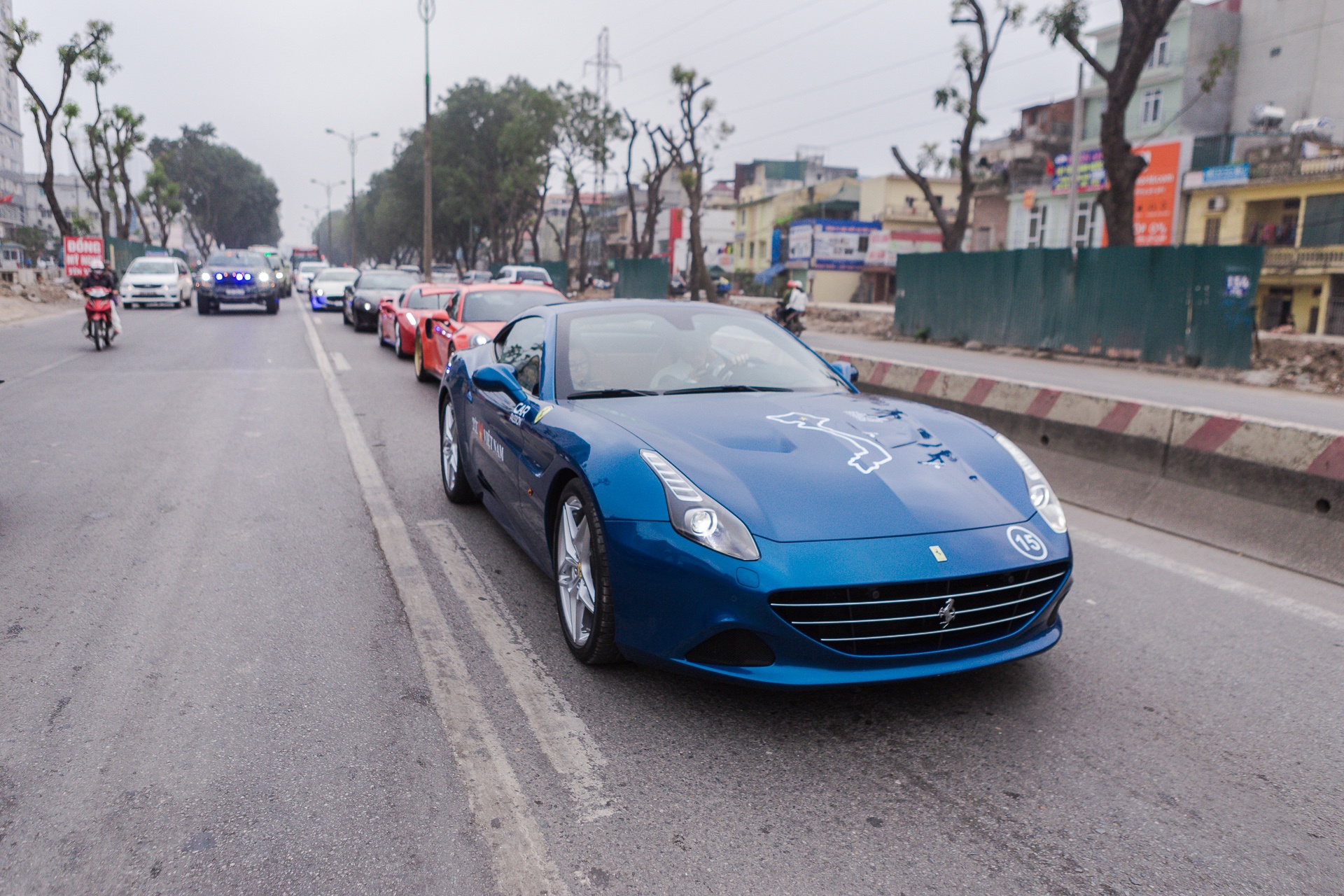 hanh trinh sieu xe Viet Nam anh 12