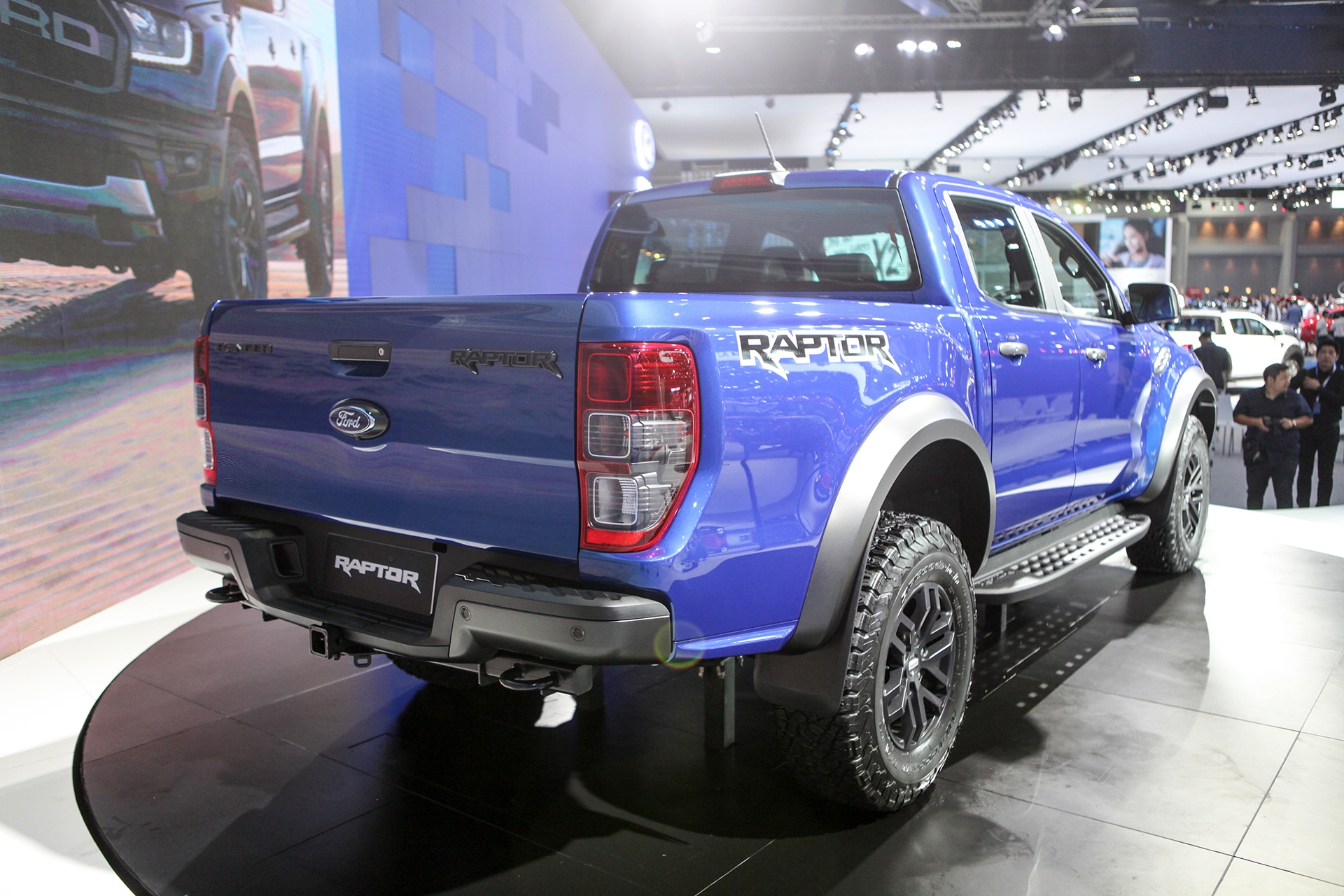 Ford Raptor giá bao nhiêu ảnh 3 Ford Raptor gia bao nhieu anh 3