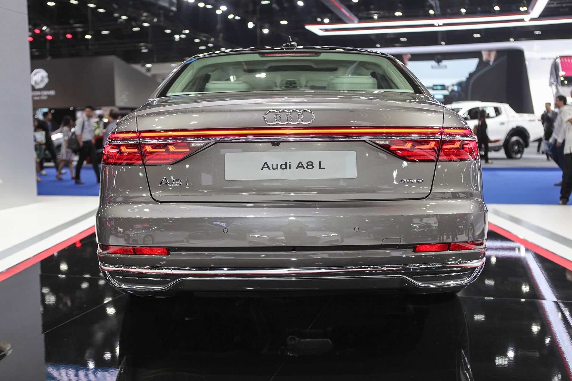 AUDI A8L TRINH LANG anh 5