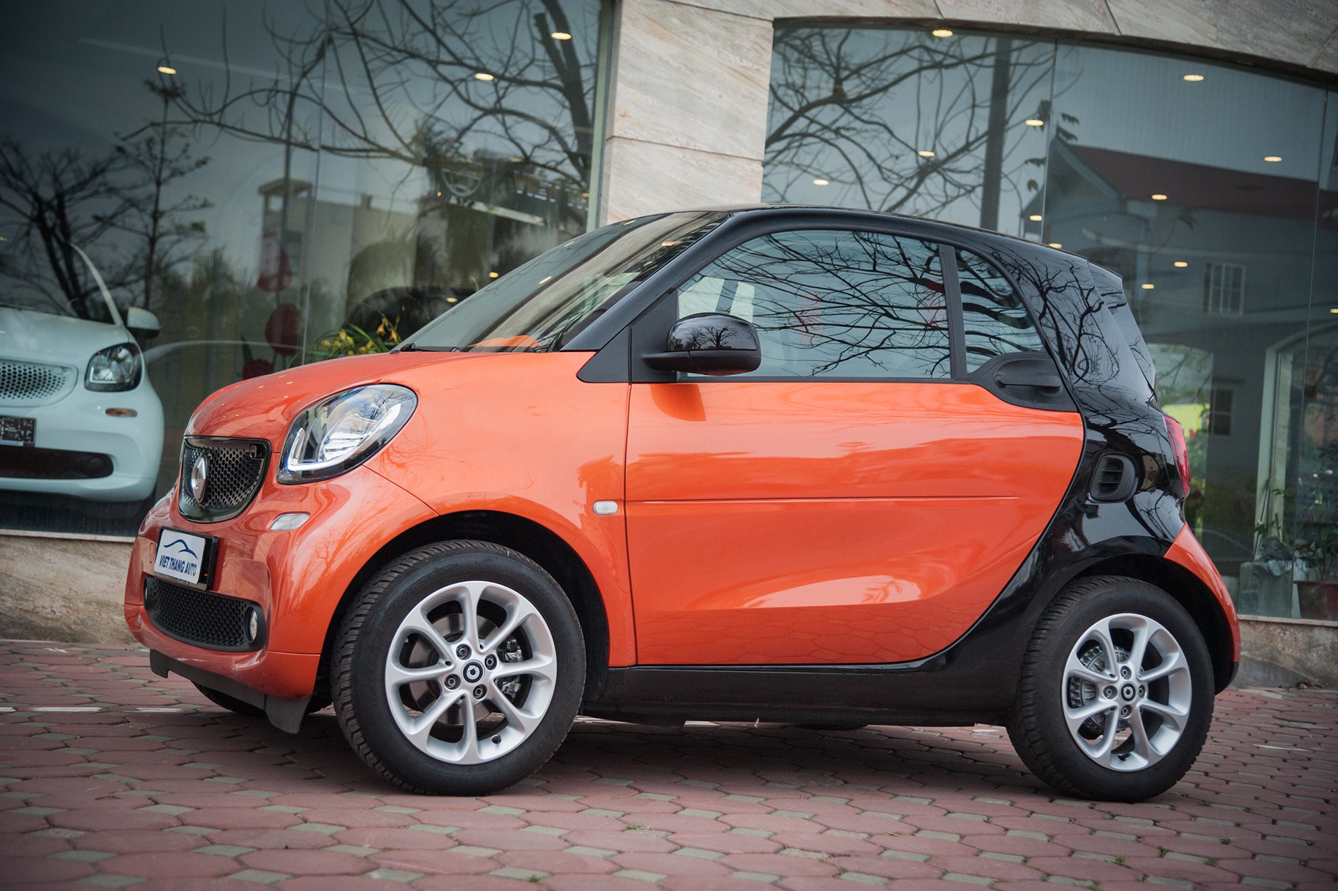 Xe 2 cho Smart Fortwo 2016 gia hon 1 ty tai Ha Noi hinh anh